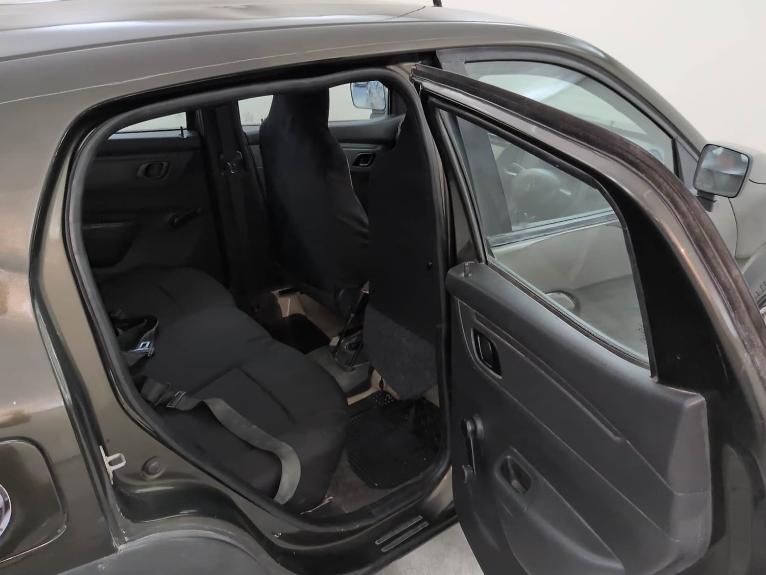 Used 2016 Renault Kwid RXT Petrol Manual interior RIGHT SIDE REAR DOOR CABIN VIEW
