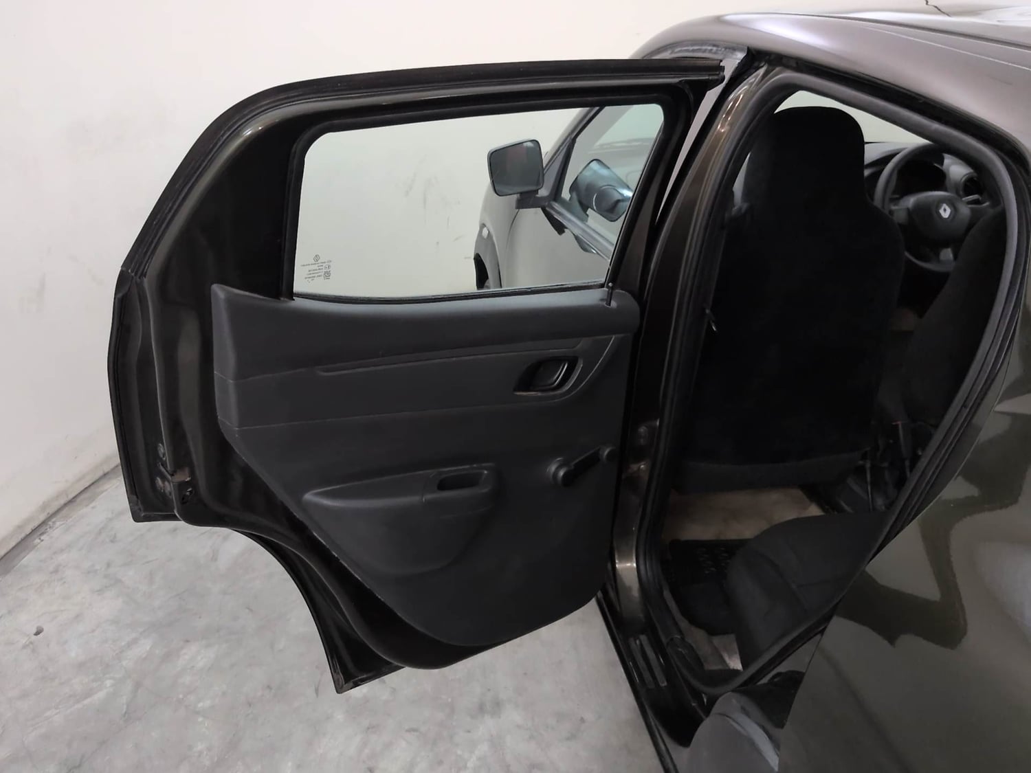 Used 2016 Renault Kwid RXT Petrol Manual interior LEFT REAR DOOR OPEN VIEW