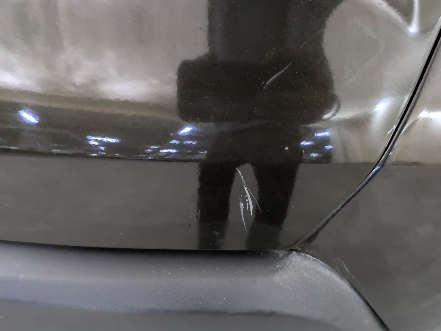Used 2016 Renault Kwid RXT Petrol Manual dents MINOR SCRATCH