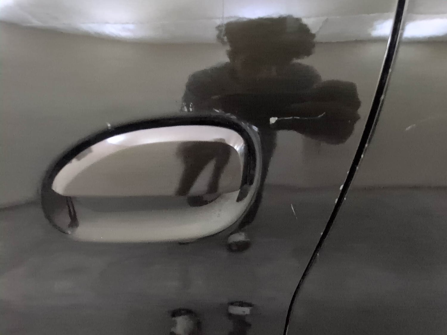 Used 2016 Renault Kwid RXT Petrol Manual dents MINOR SCRATCH