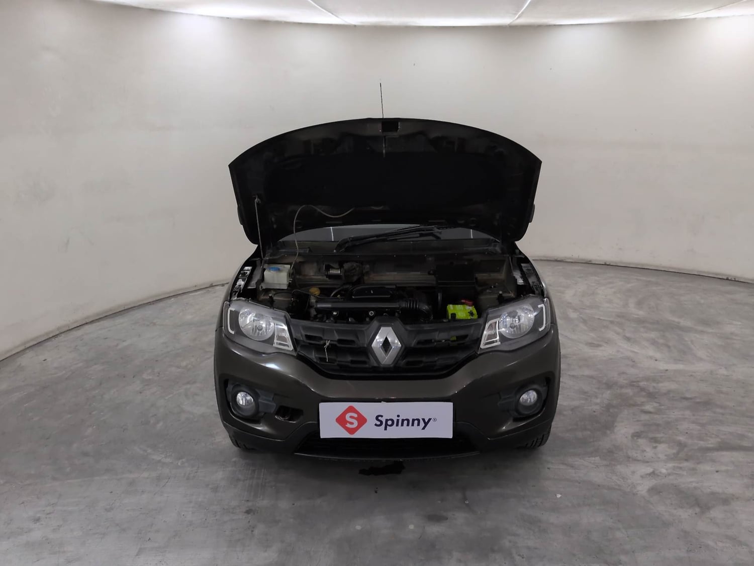 Used 2016 Renault Kwid RXT Petrol Manual engine ENGINE & BONNET OPEN FRONT VIEW