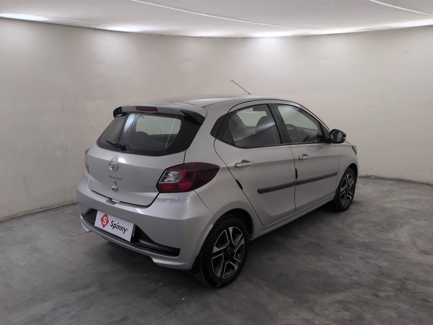 Used 2021 Tata Tiago XZA Plus Petrol Automatic exterior RIGHT REAR CORNER VIEW