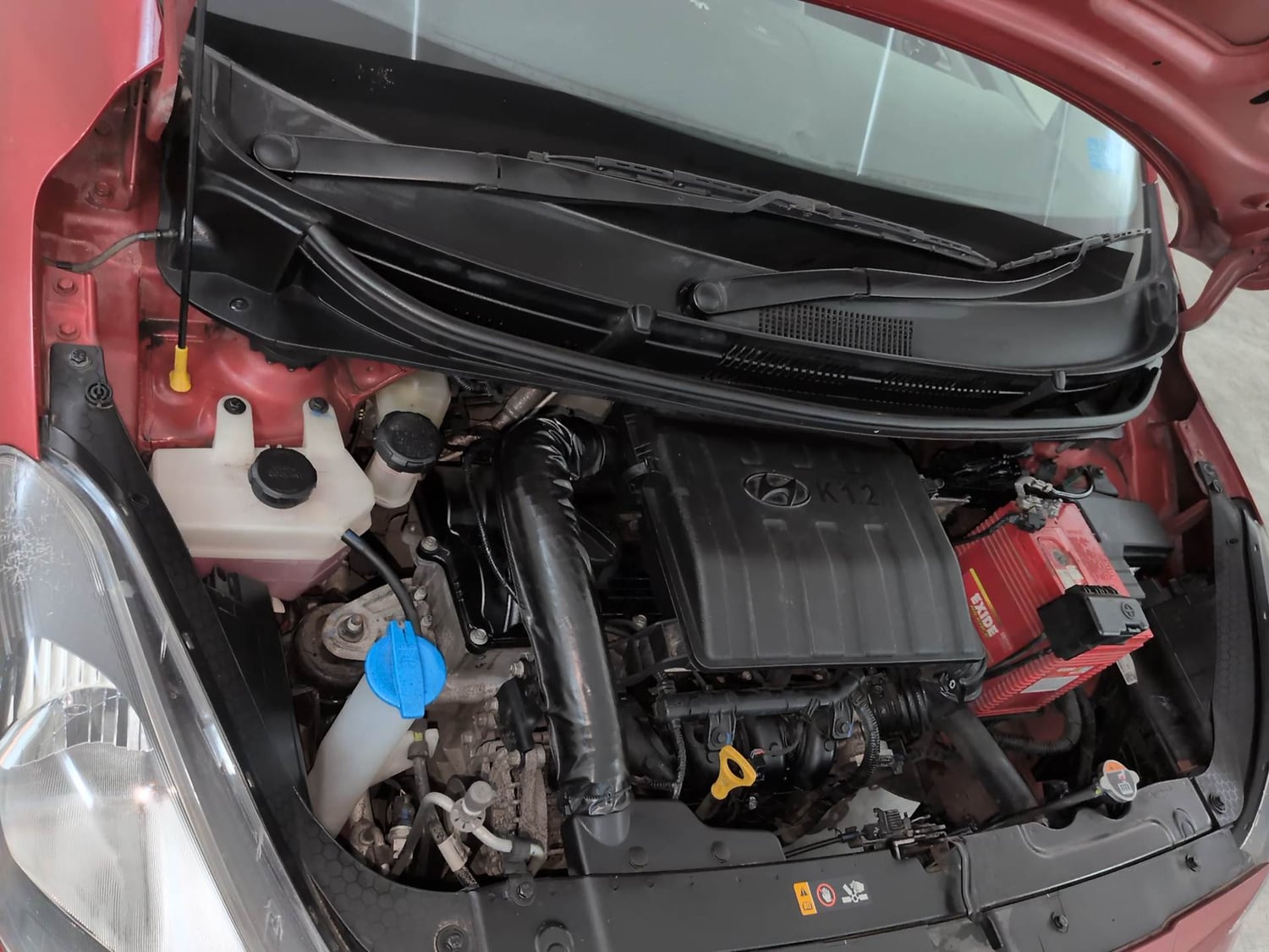 Used 2022 Hyundai Grand i10 Nios Sportz 1.2 Kappa VTVT Petrol Manual engine ENGINE RIGHT SIDE VIEW