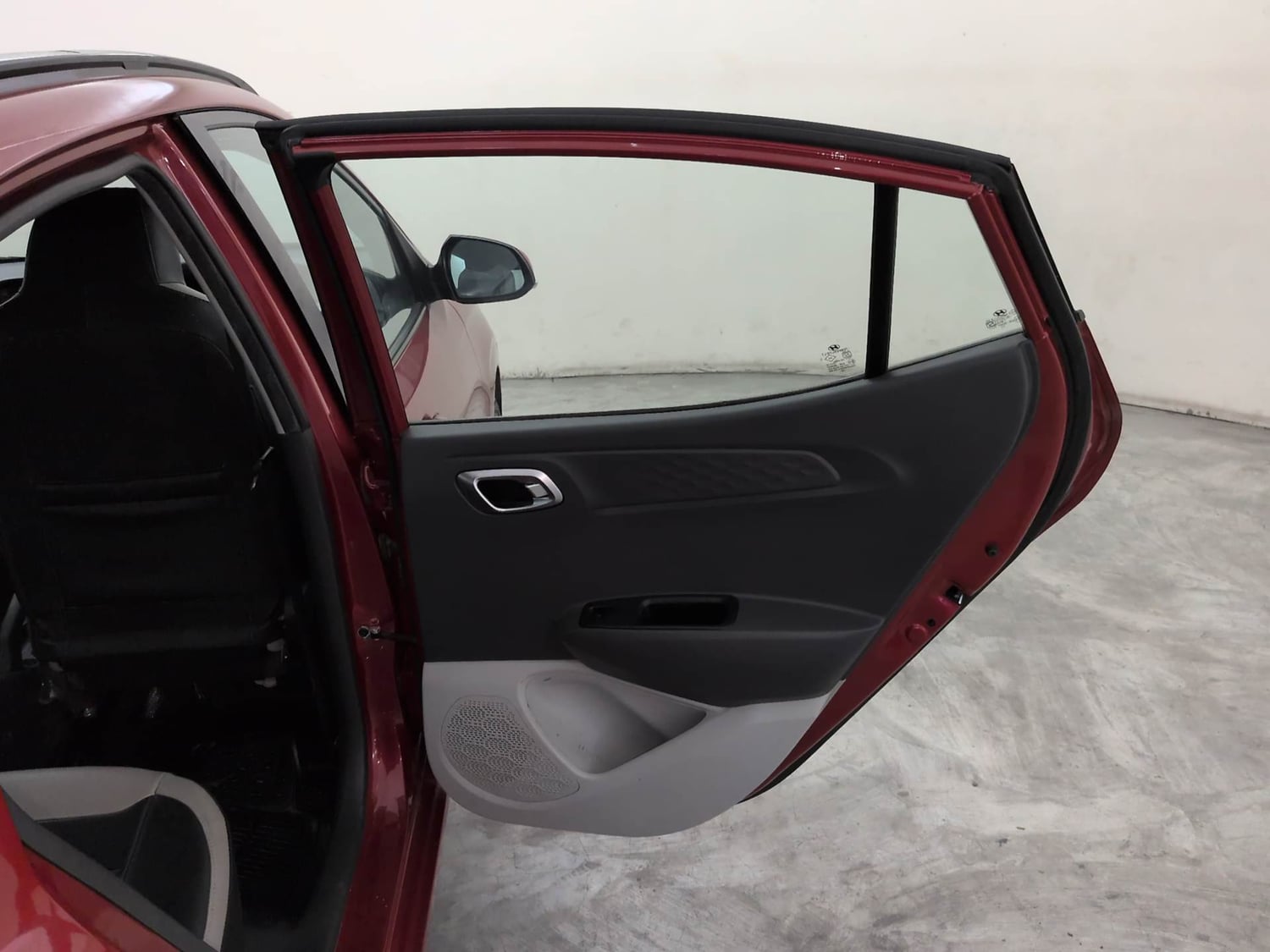 Used 2022 Hyundai Grand i10 Nios Sportz 1.2 Kappa VTVT Petrol Manual interior RIGHT REAR DOOR OPEN VIEW
