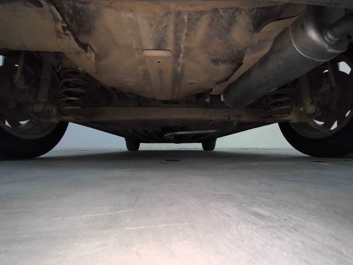Used 2019 Hyundai Elite i20 Sportz Plus 1.2 Petrol Manual extra REAR UNDERBODY VIEW (TAKEN FROM REAR)