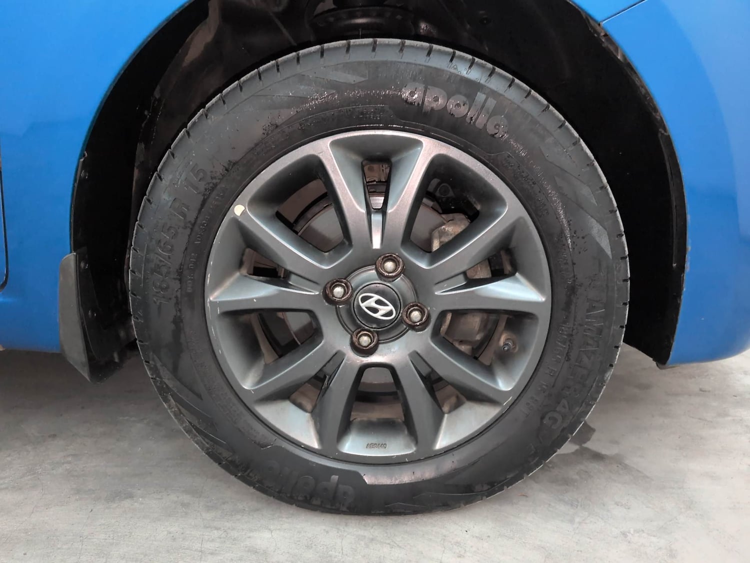 Used 2019 Hyundai Elite i20 Sportz Plus 1.2 Petrol Manual tyres RIGHT FRONT TYRE RIM VIEW