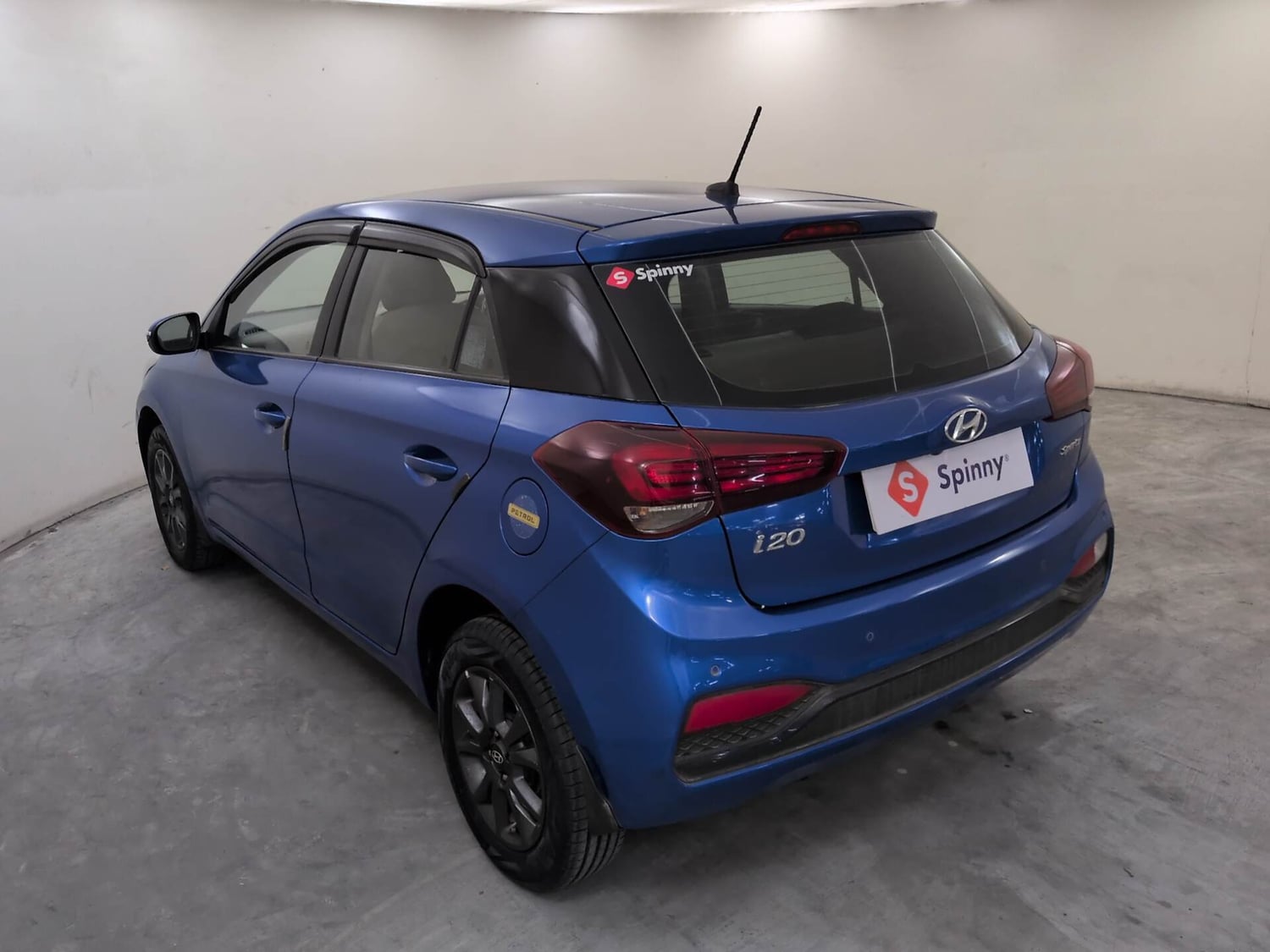 Used 2019 Hyundai Elite i20 Sportz Plus 1.2 Petrol Manual exterior LEFT REAR CORNER VIEW