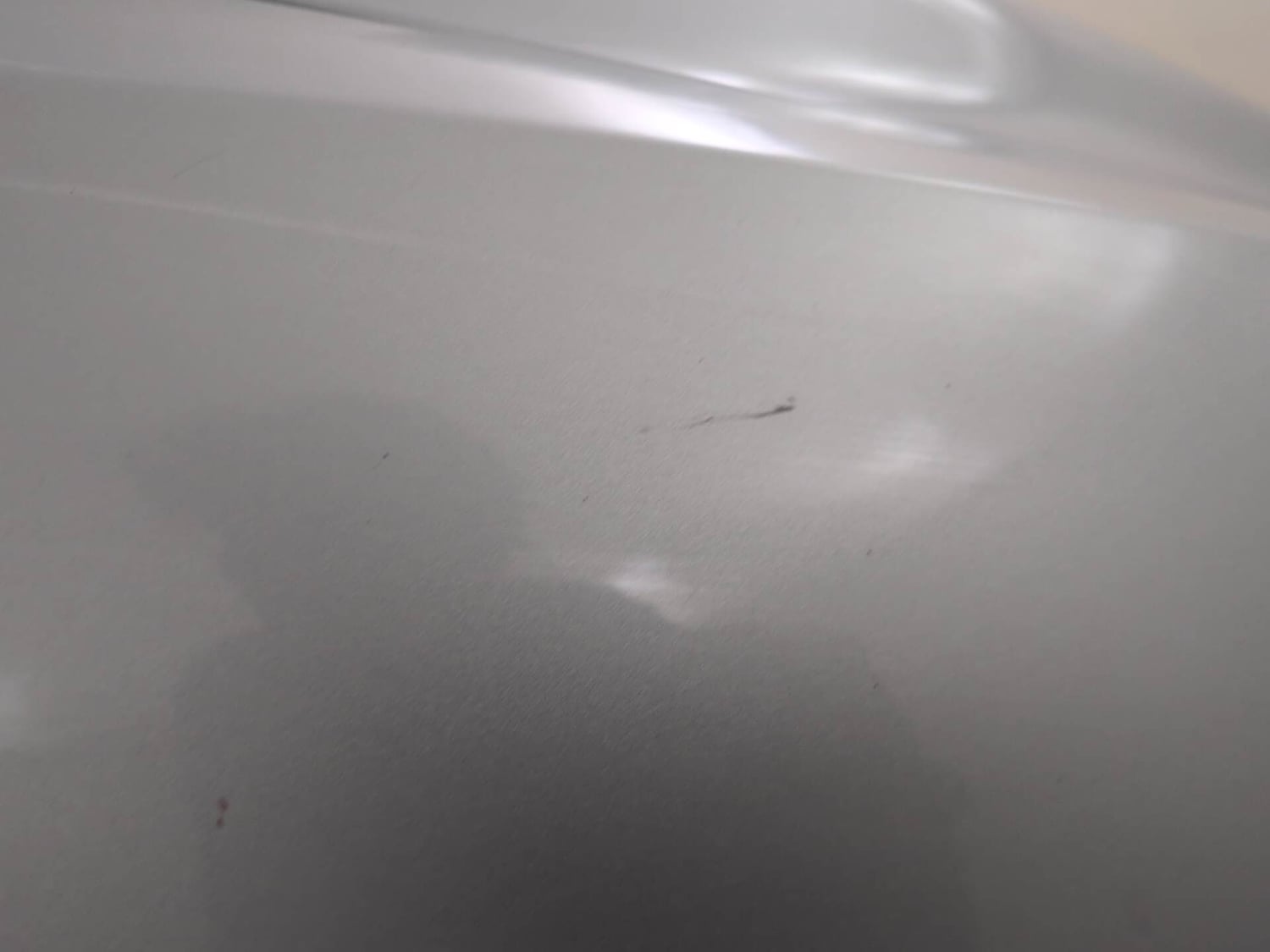Used 2023 Maruti Suzuki Ertiga VXi AT Petrol Automatic dents MINOR SCRATCH