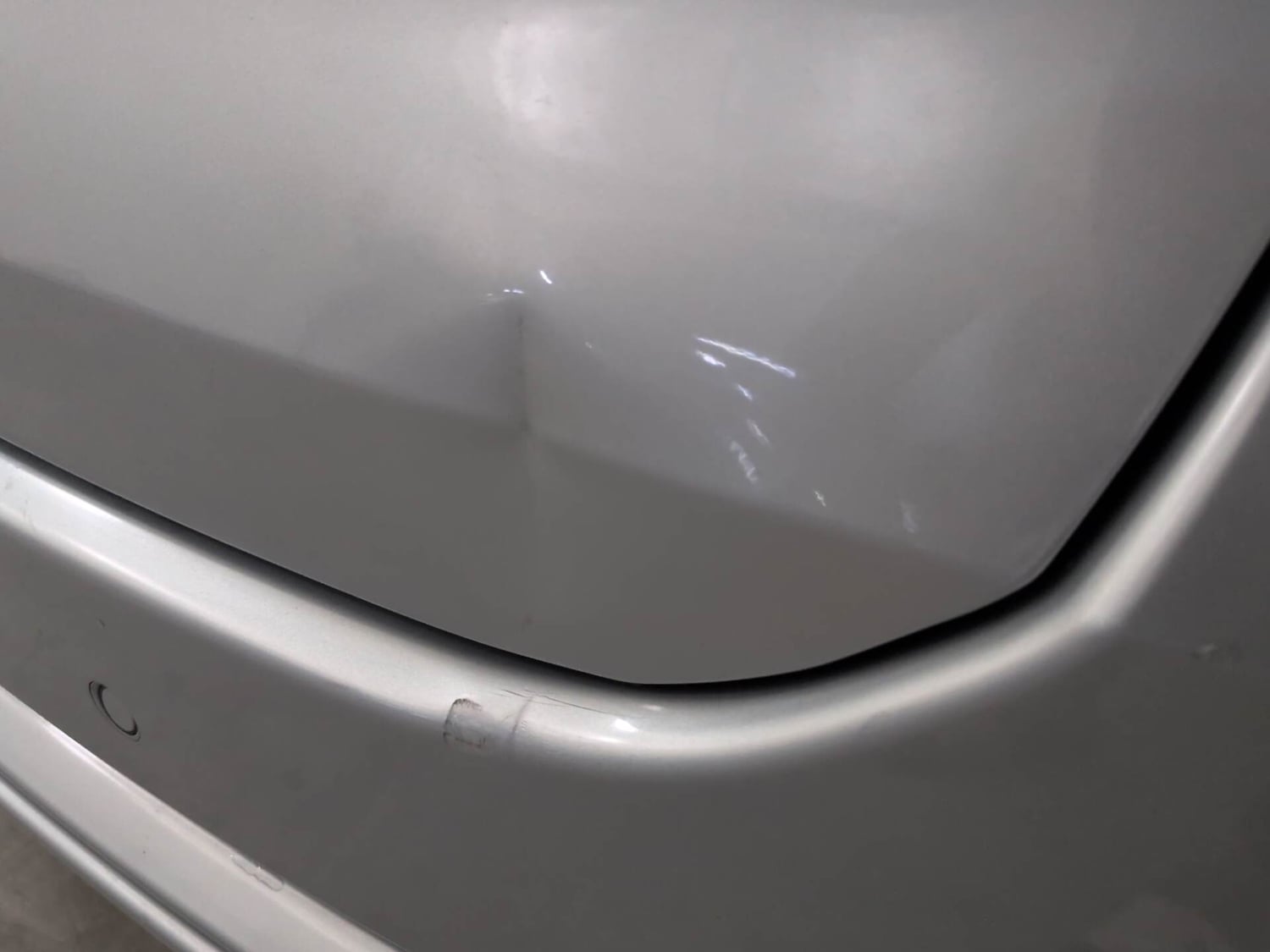 Used 2023 Maruti Suzuki Ertiga VXi AT Petrol Automatic dents MINOR DENT