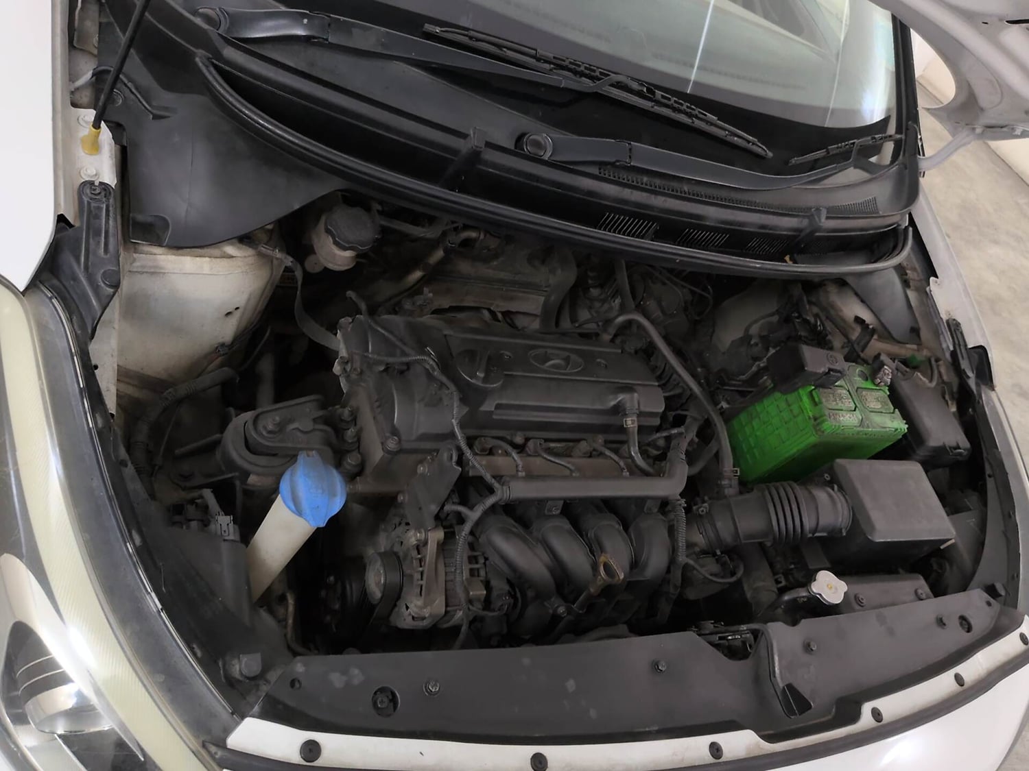 Used 2016 Hyundai Elite i20 Asta 1.2 (O) Petrol Manual engine ENGINE RIGHT SIDE VIEW
