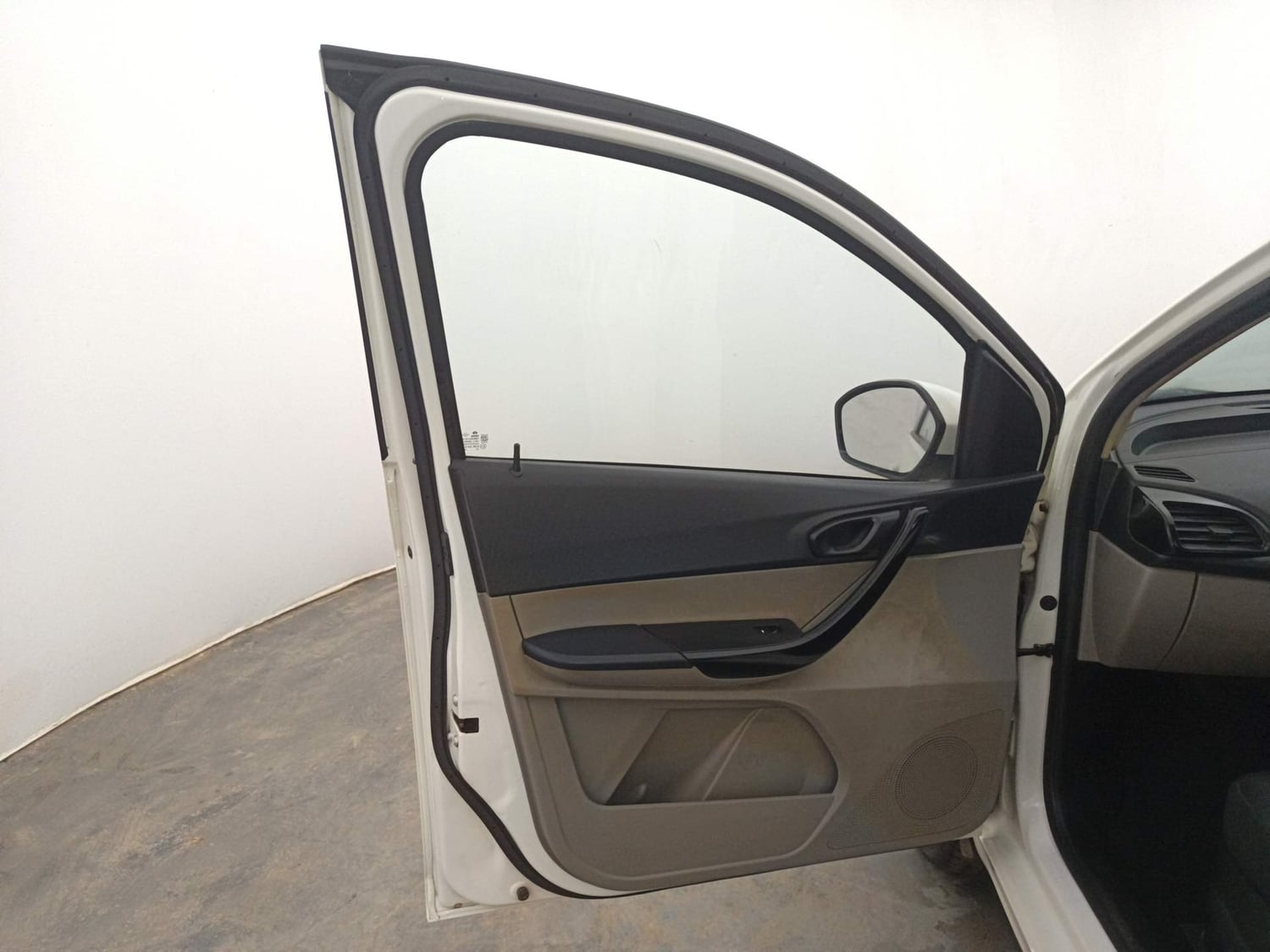 Used 2016 Tata Tiago Revotron XT Petrol Manual interior LEFT FRONT DOOR OPEN VIEW