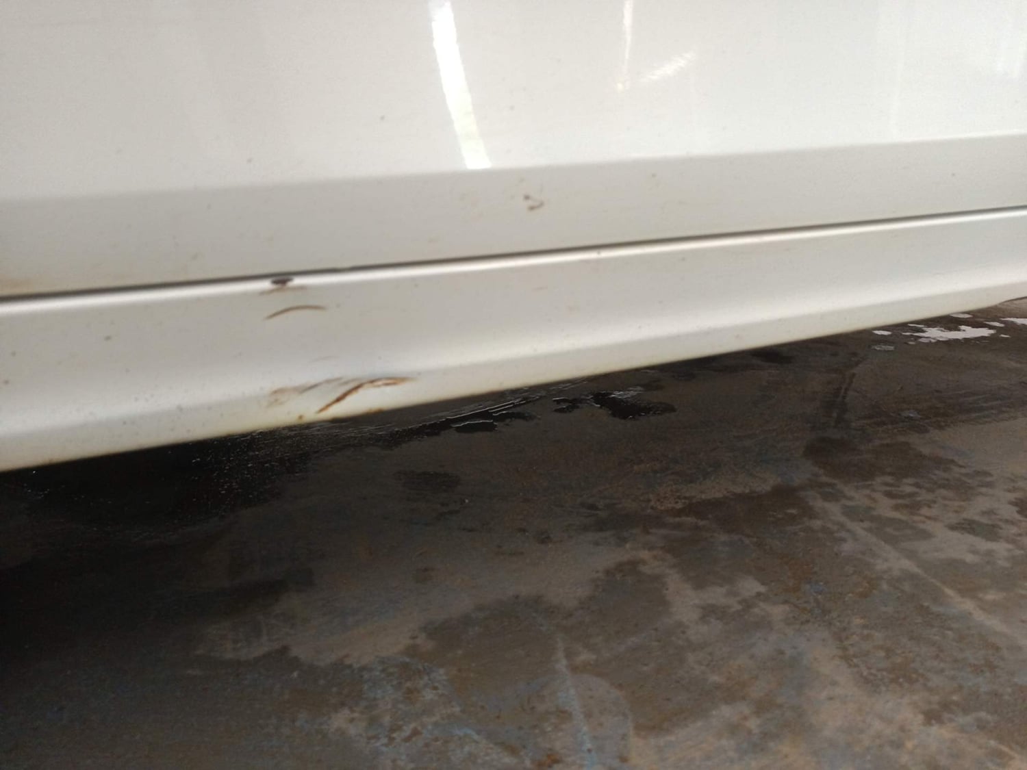 Used 2016 Tata Tiago Revotron XT Petrol Manual dents MINOR DENT