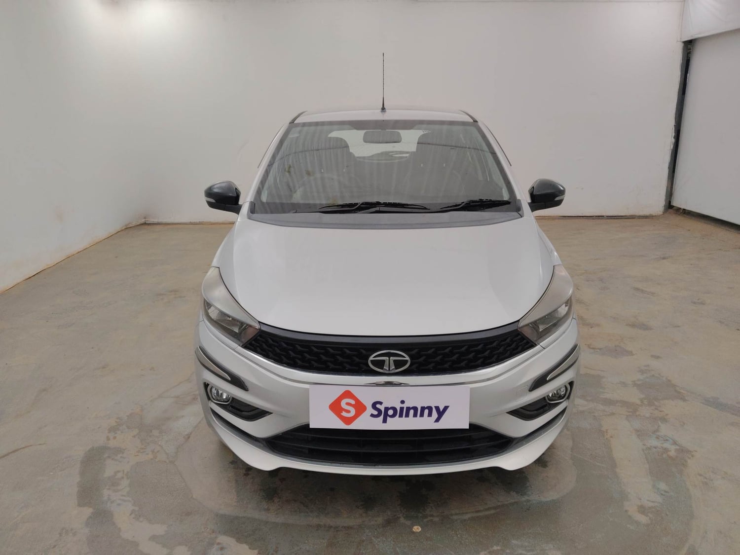 Used 2020 Tata Tiago XZA Plus Petrol Automatic exterior FRONT VIEW