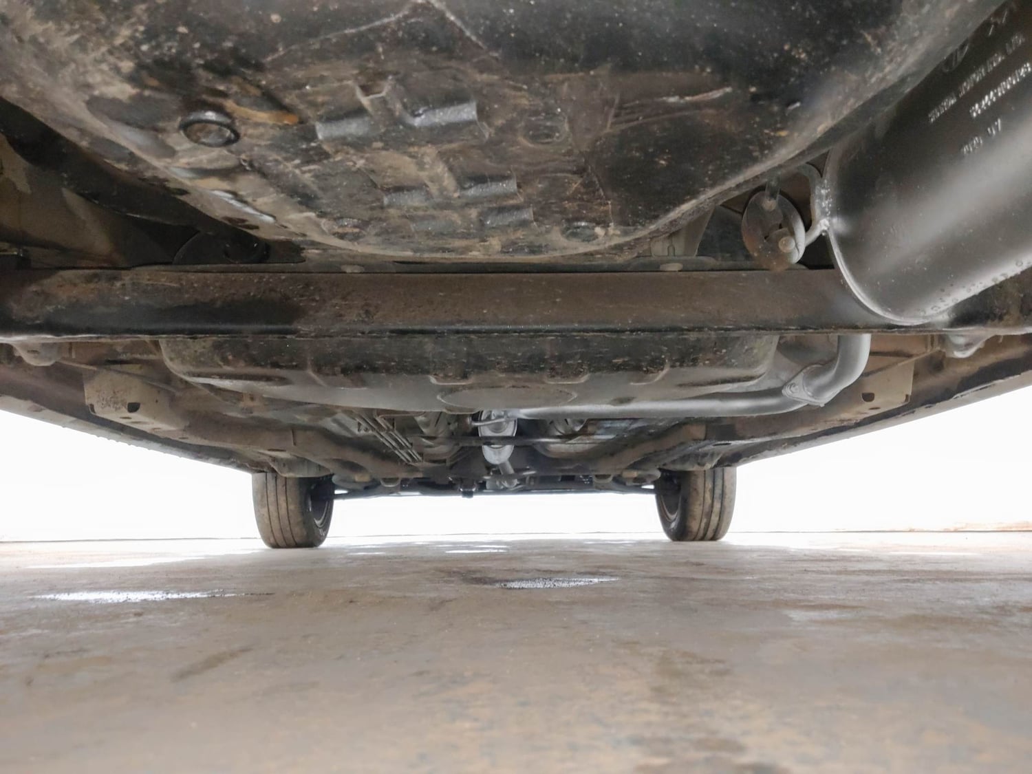 Used 2020 Tata Tiago XZA Plus Petrol Automatic extra REAR UNDERBODY VIEW (TAKEN FROM REAR)
