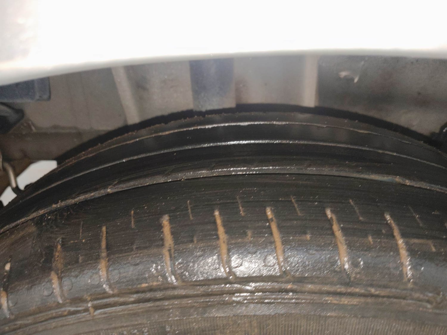 Used 2020 Tata Tiago XZA Plus Petrol Automatic tyres RIGHT REAR TYRE TREAD VIEW