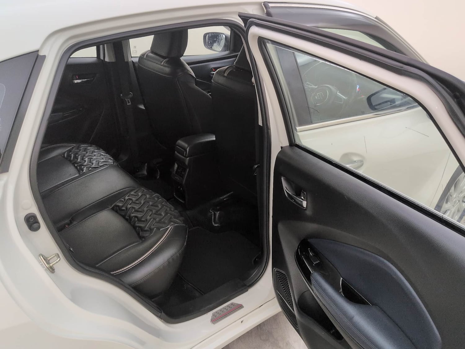 Used 2024 Maruti Suzuki Baleno Zeta MT Petrol Manual interior RIGHT SIDE REAR DOOR CABIN VIEW