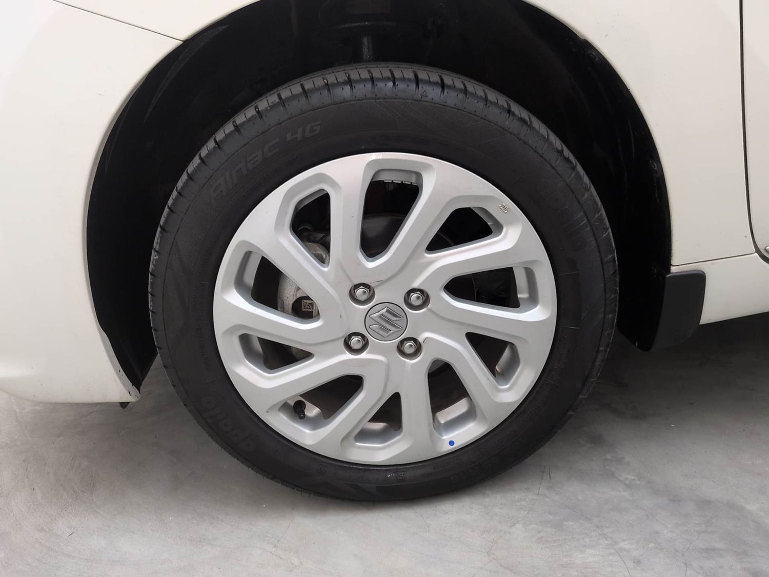 Used 2024 Maruti Suzuki Baleno Zeta MT Petrol Manual tyres LEFT FRONT TYRE RIM VIEW