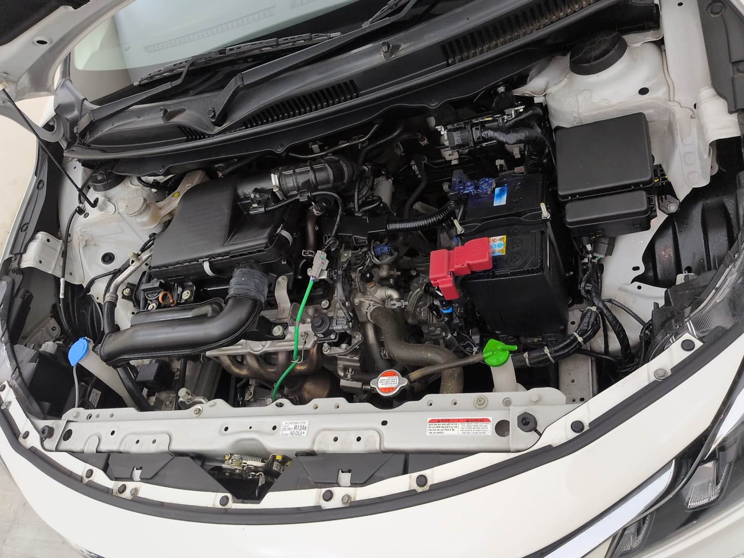 Used 2024 Maruti Suzuki Baleno Zeta MT Petrol Manual engine ENGINE LEFT SIDE VIEW