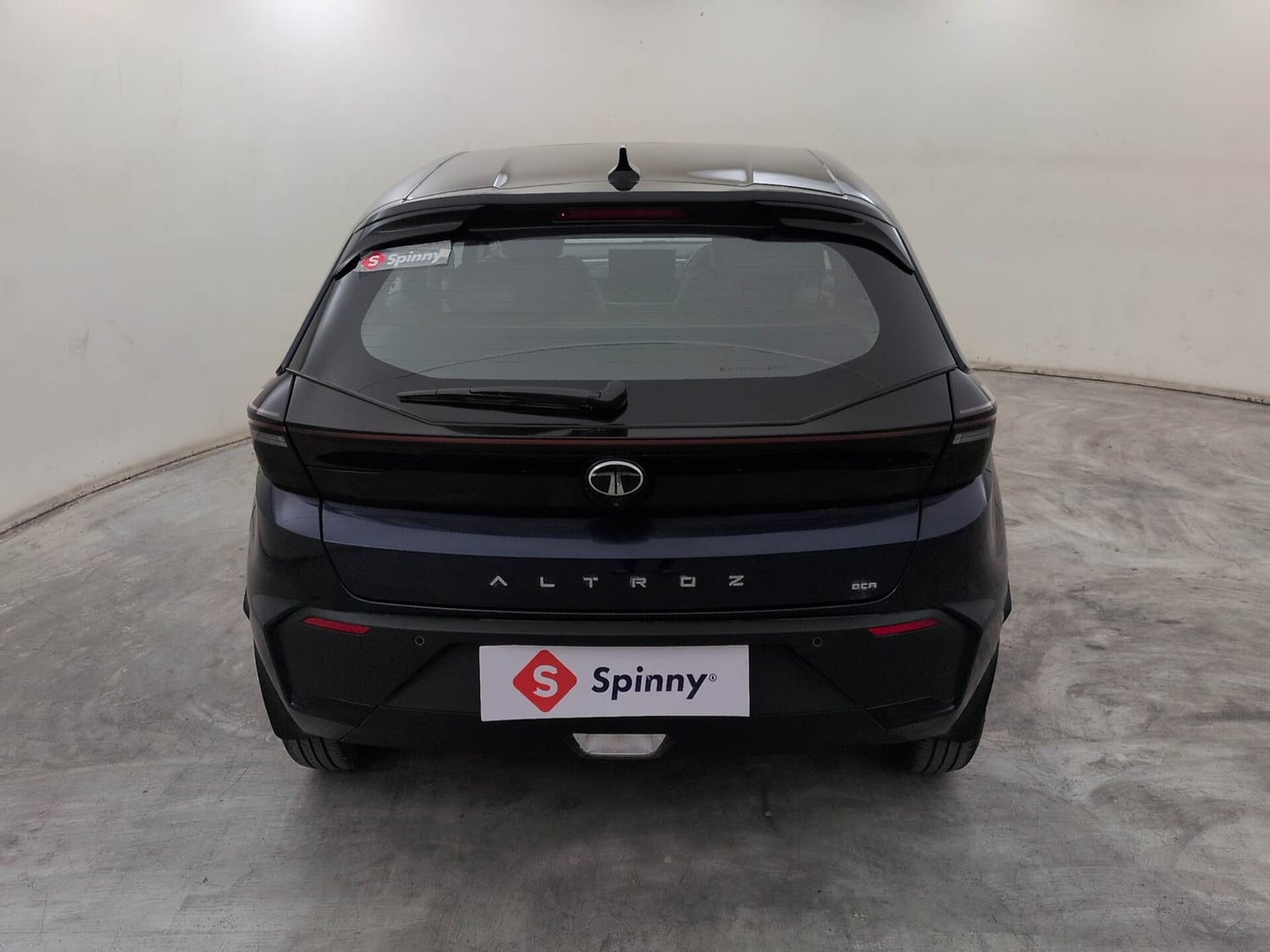 Used 2025 Tata Altroz Accomplished Plus S Petrol 6DCT Petrol Automatic exterior BACK VIEW