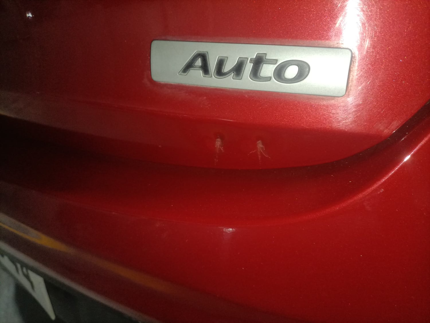 Used 2017 Hyundai Grand i10 Sportz (O) AT 1.2 Kappa VTVT Petrol Automatic dents MINOR DENT