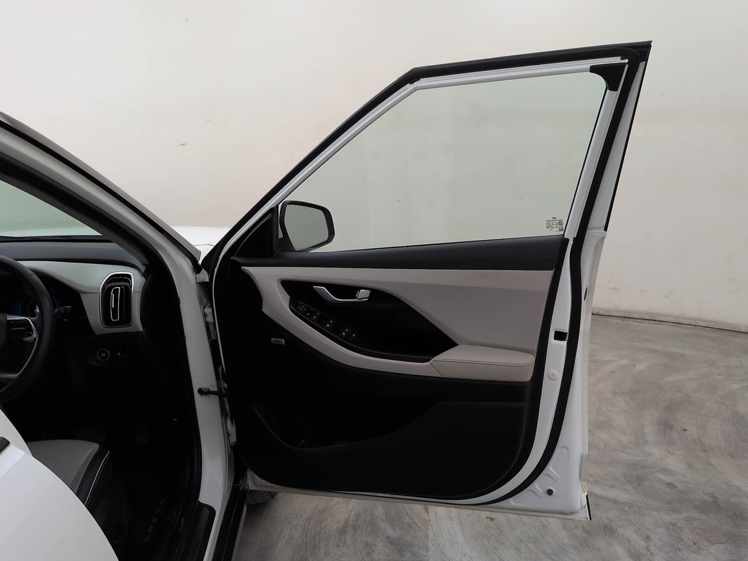 Used 2022 Hyundai Creta SX (O) 1.5 Diesel Automatic Diesel Automatic interior RIGHT FRONT DOOR OPEN VIEW