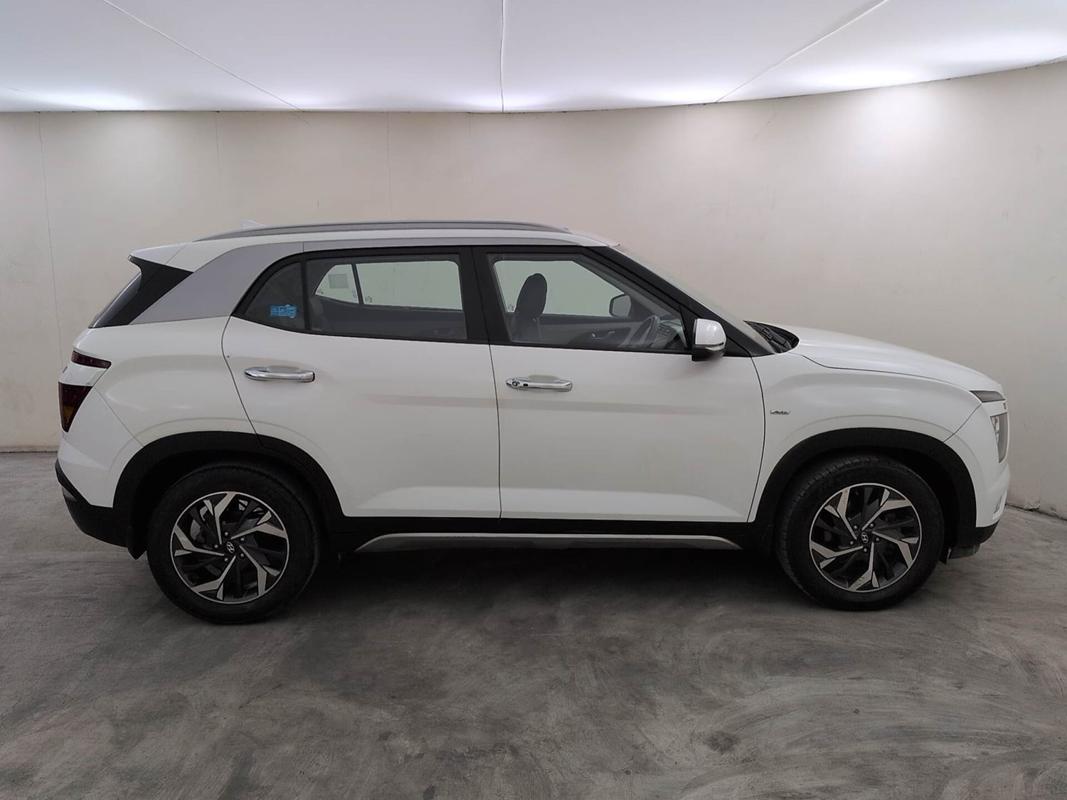 Used 2022 Hyundai Creta SX (O) 1.5 Diesel Automatic Diesel Automatic exterior RIGHT SIDE VIEW