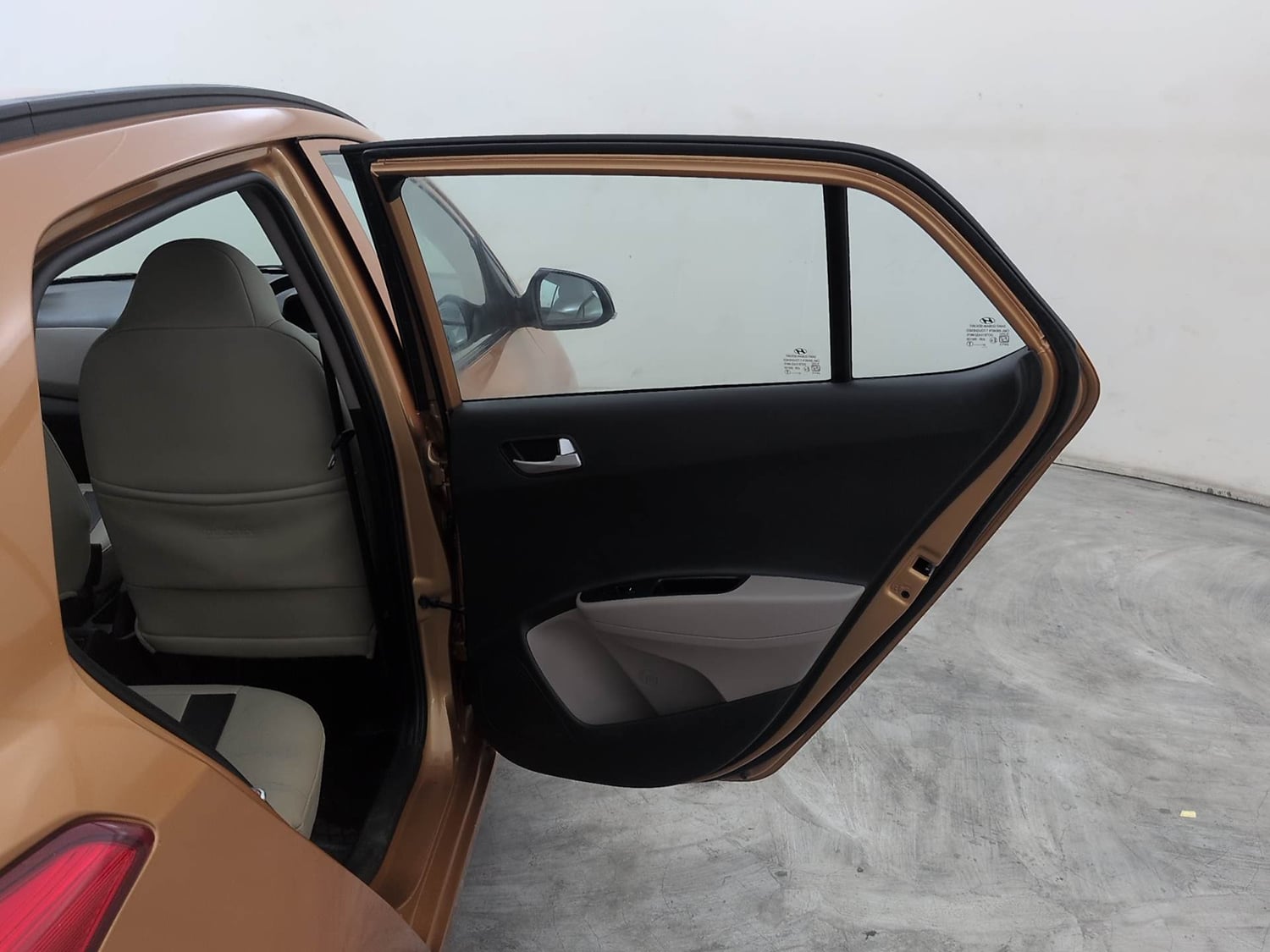 Used 2015 Hyundai Grand i10 Asta 1.2 Kappa VTVT Petrol Manual interior RIGHT REAR DOOR OPEN VIEW