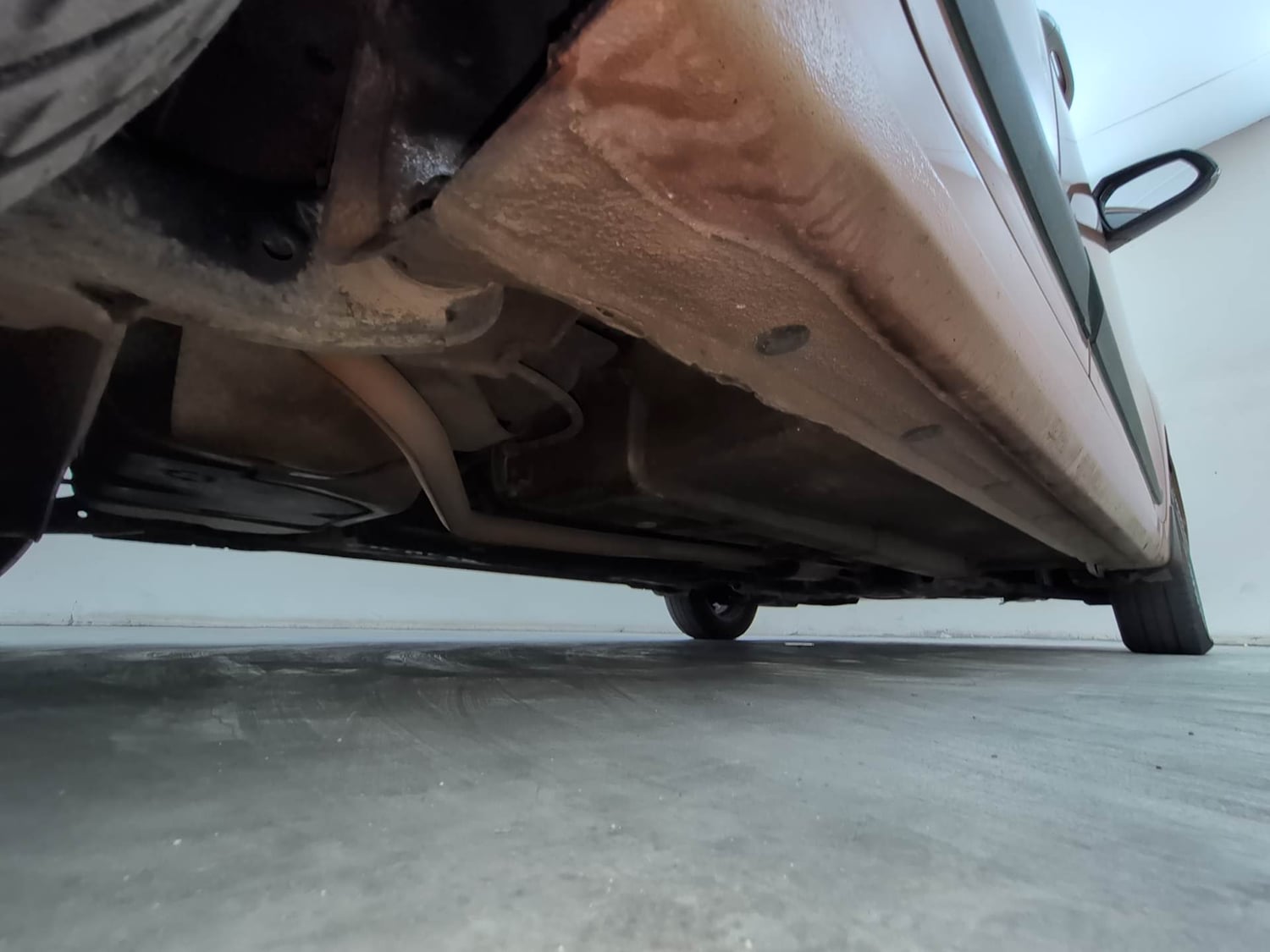Used 2015 Hyundai Grand i10 Asta 1.2 Kappa VTVT Petrol Manual extra REAR RIGHT UNDERBODY VIEW