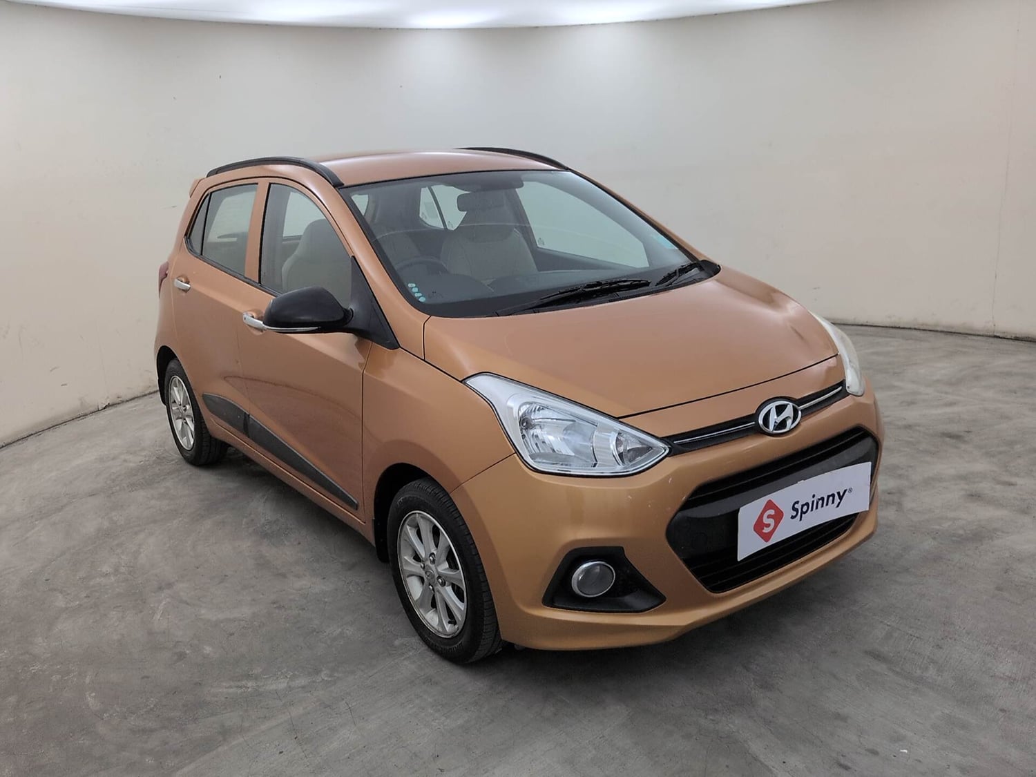 Used 2015 Hyundai Grand i10 Asta 1.2 Kappa VTVT Petrol Manual exterior RIGHT FRONT CORNER VIEW