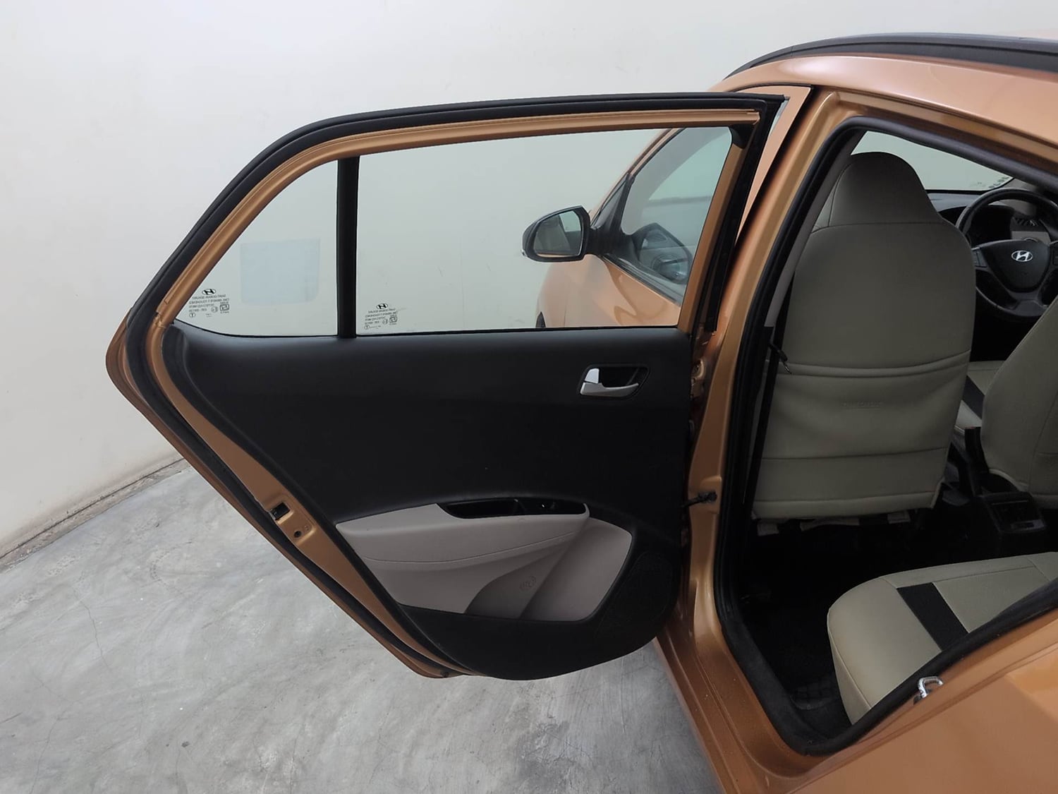 Used 2015 Hyundai Grand i10 Asta 1.2 Kappa VTVT Petrol Manual interior LEFT REAR DOOR OPEN VIEW