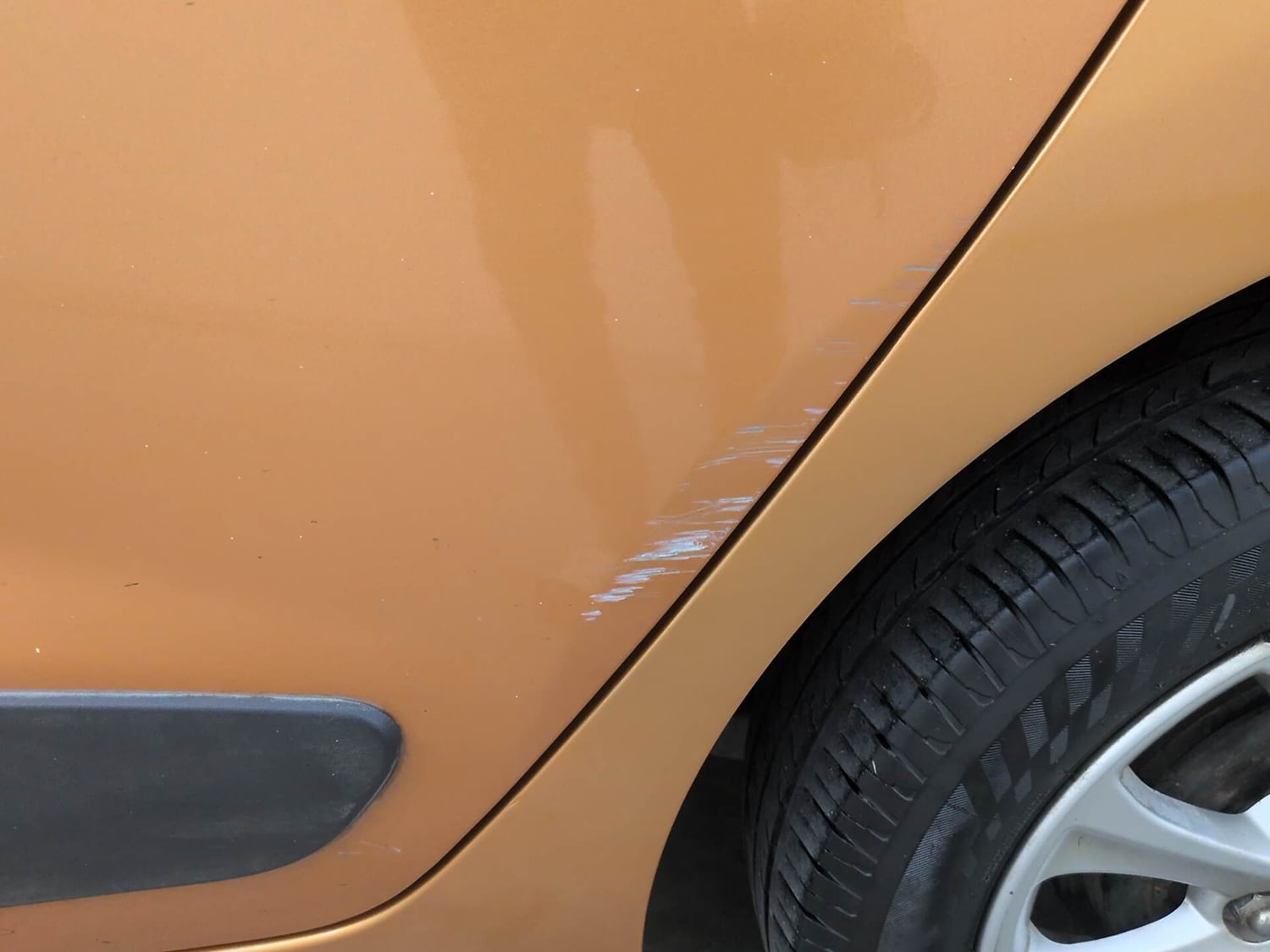 Used 2015 Hyundai Grand i10 Asta 1.2 Kappa VTVT Petrol Manual dents MINOR SCRATCH
