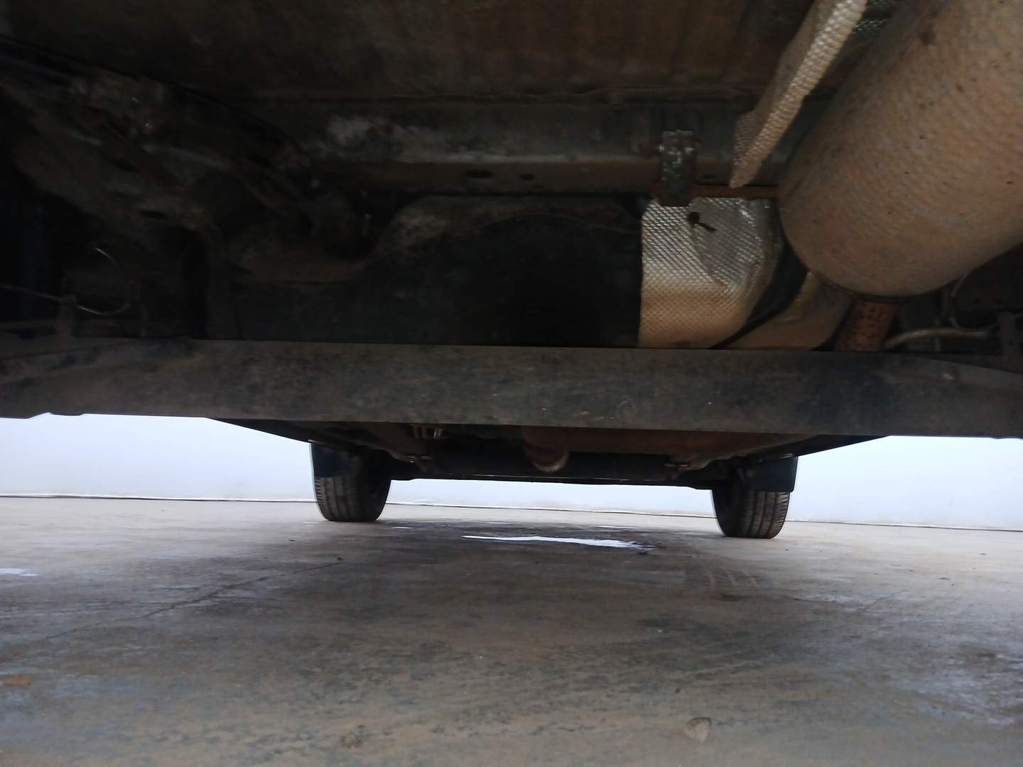 Used 2018 Ford EcoSport Trend 1.5L Ti-VCT Petrol Manual extra REAR UNDERBODY VIEW (TAKEN FROM REAR)