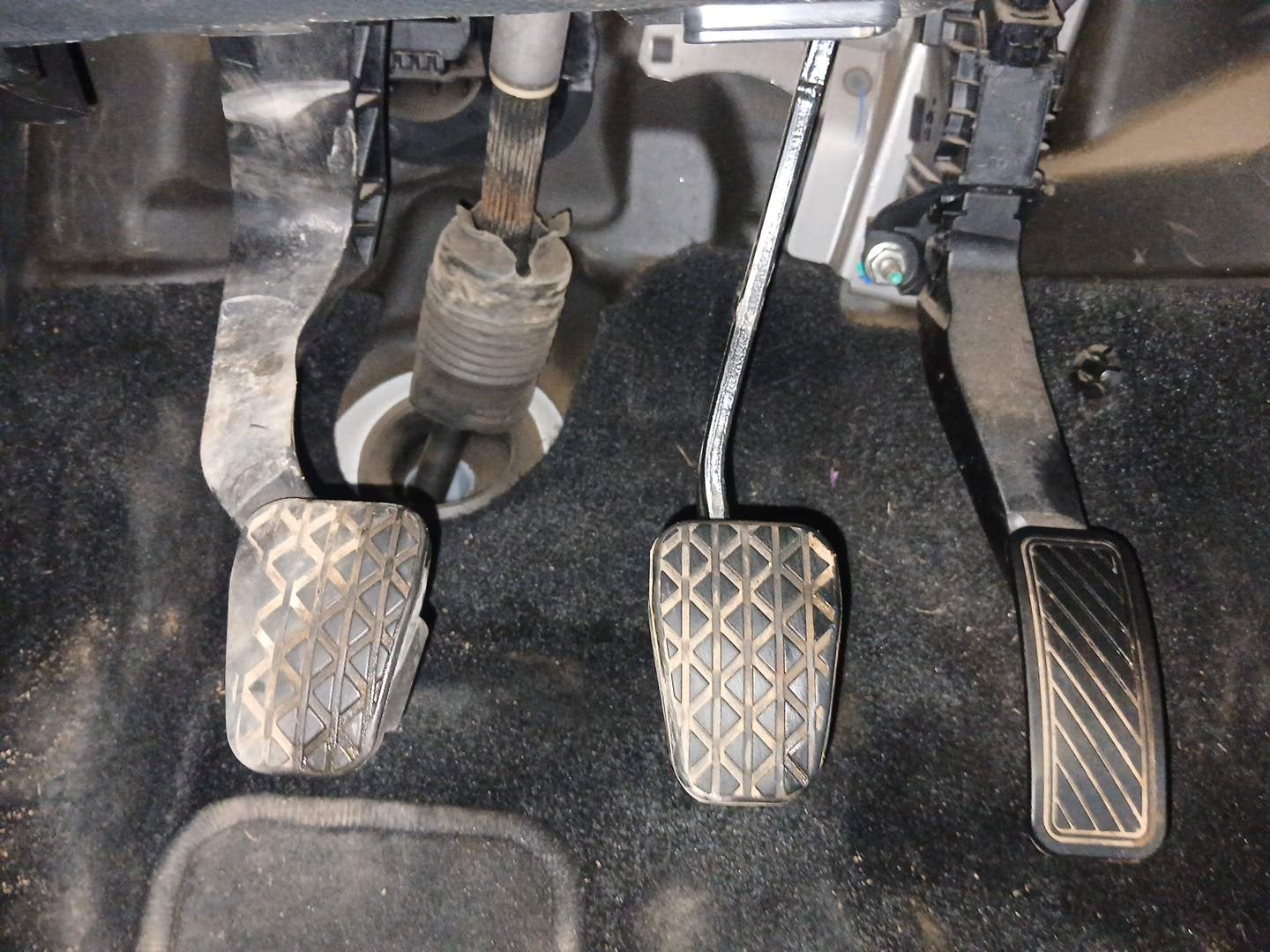 Used 2018 Ford EcoSport Trend 1.5L Ti-VCT Petrol Manual interior PEDALS VIEW