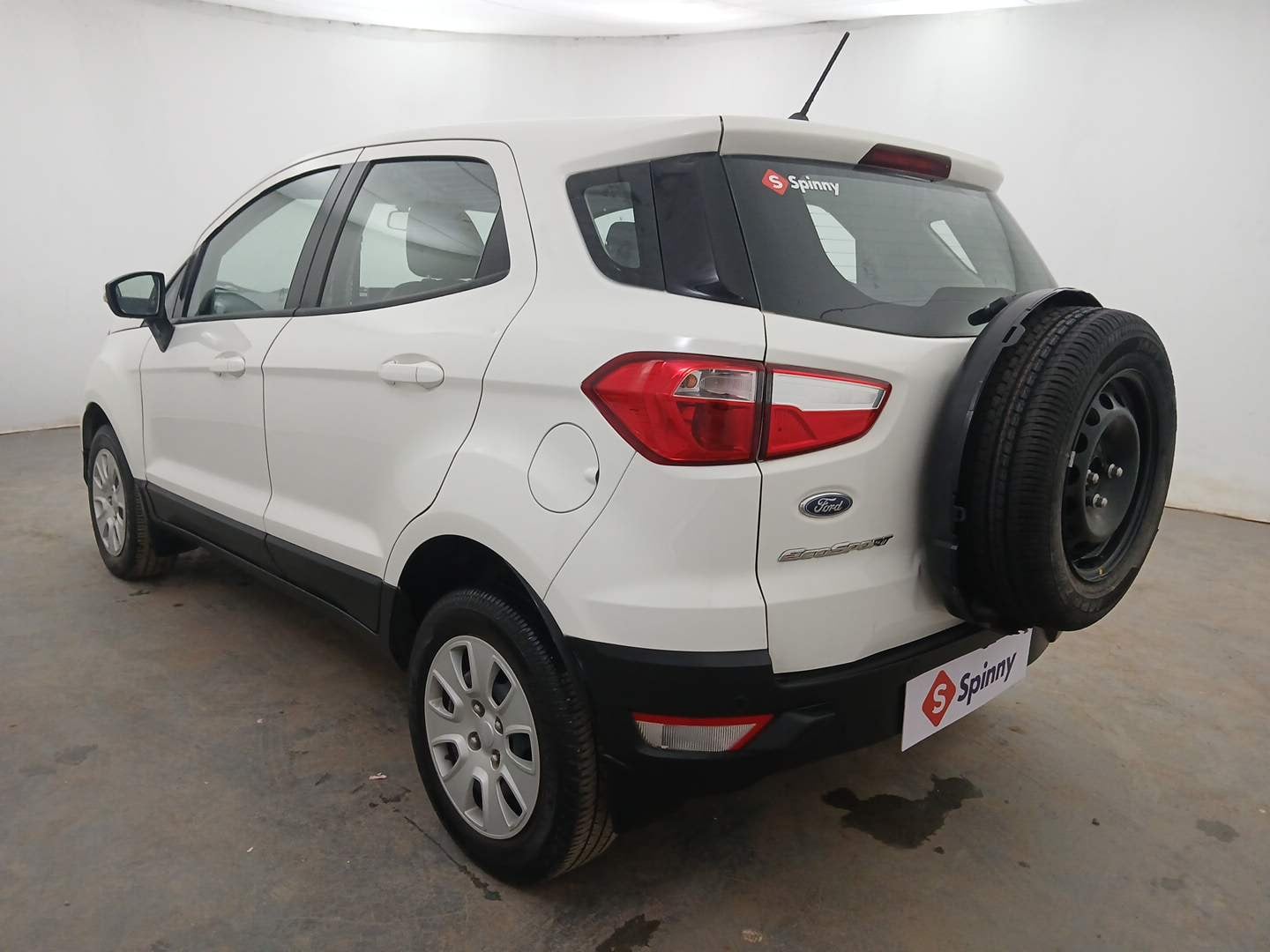 Used 2018 Ford EcoSport Trend 1.5L Ti-VCT Petrol Manual exterior LEFT REAR CORNER VIEW