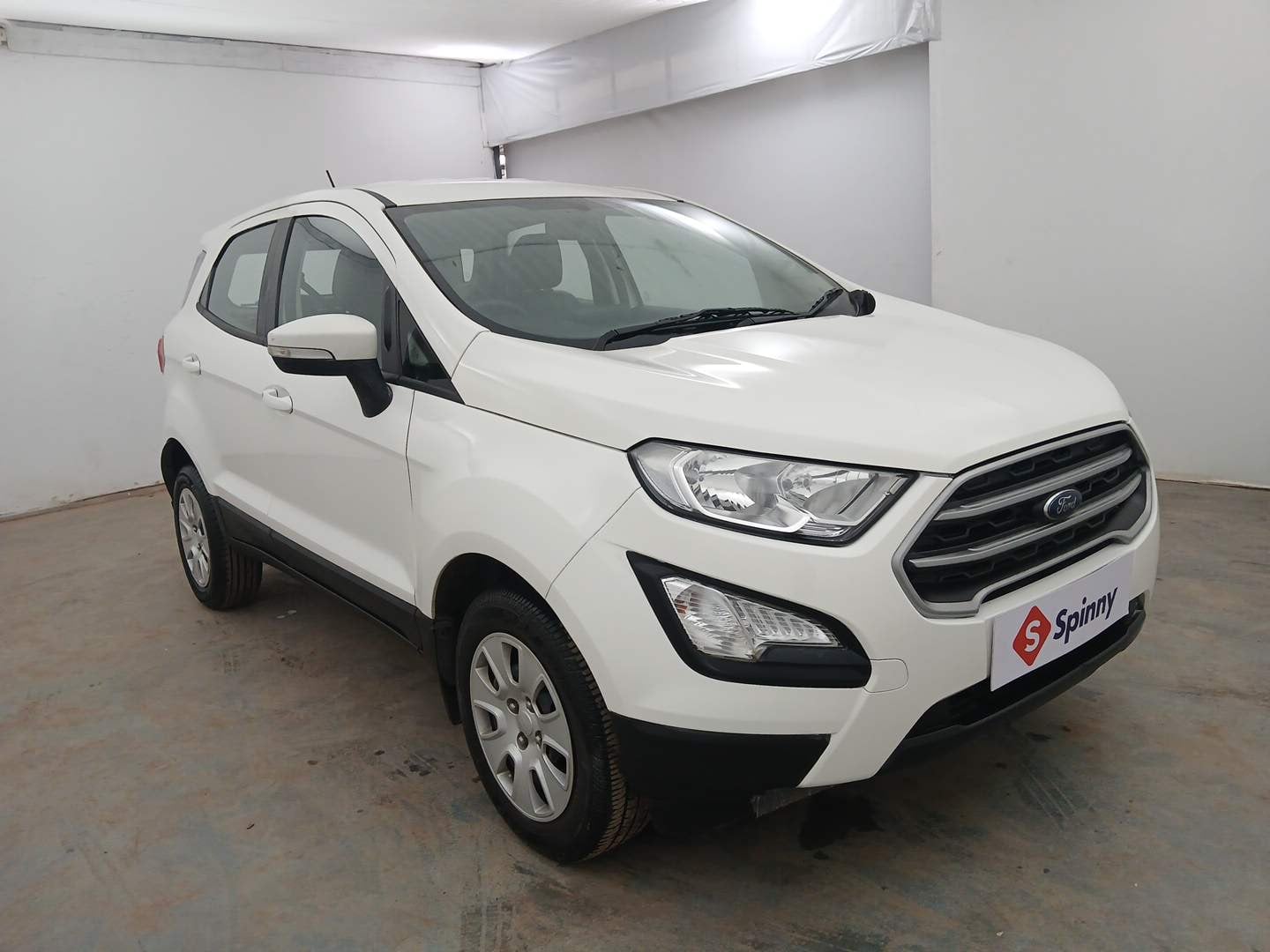 Used 2018 Ford EcoSport Trend 1.5L Ti-VCT Petrol Manual exterior RIGHT FRONT CORNER VIEW