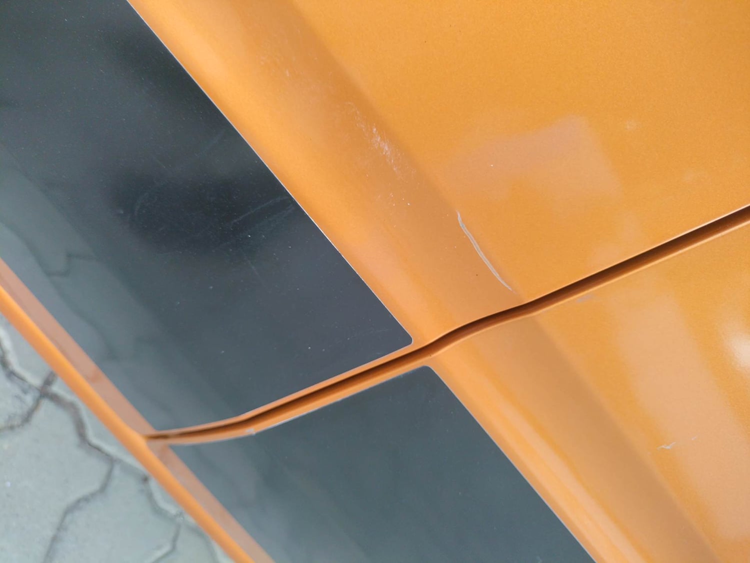 Used 2020 Renault Triber RXZ EASY-R AMT Petrol Automatic dents MINOR SCRATCH