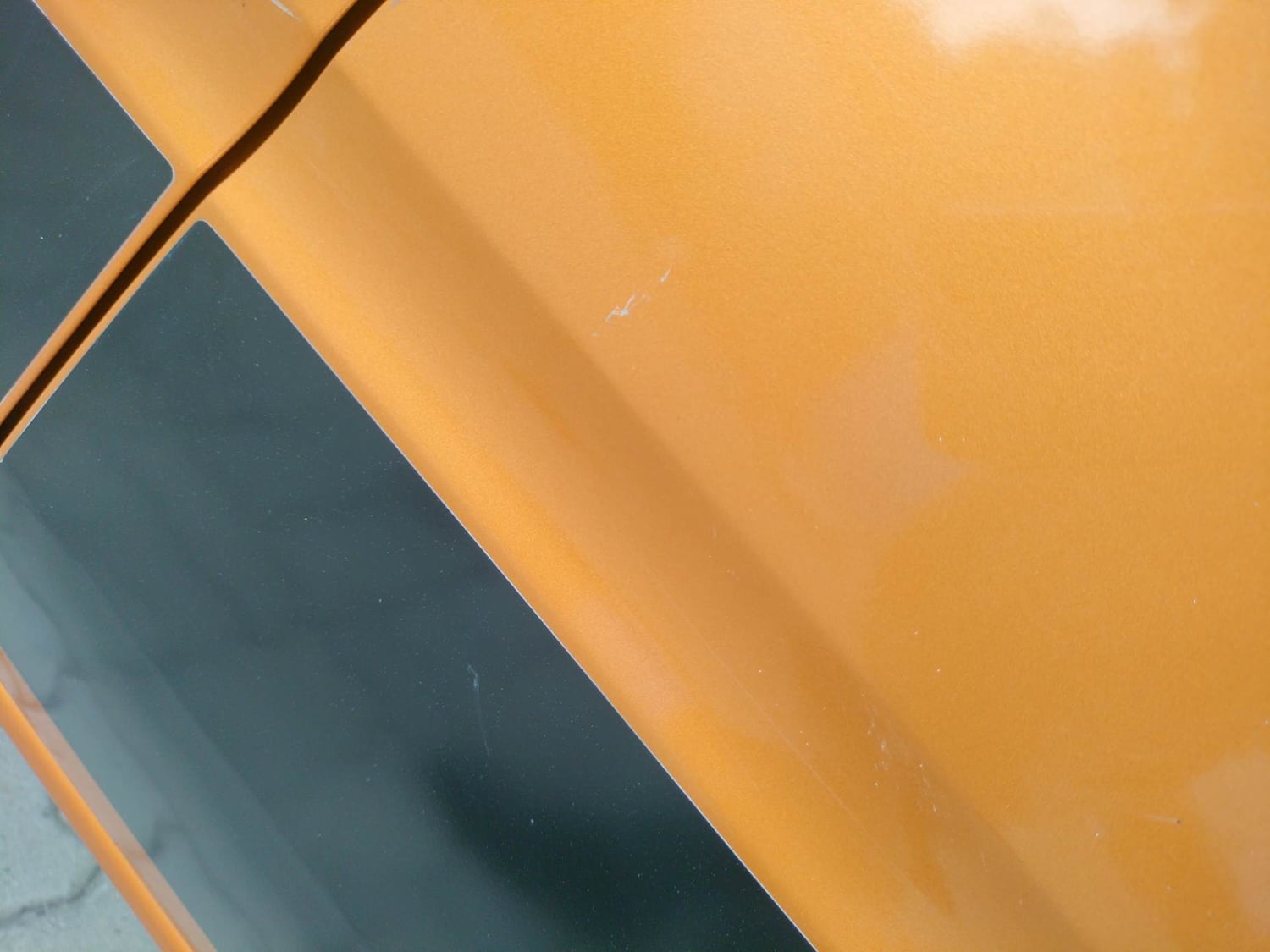 Used 2020 Renault Triber RXZ EASY-R AMT Petrol Automatic dents MINOR SCRATCH
