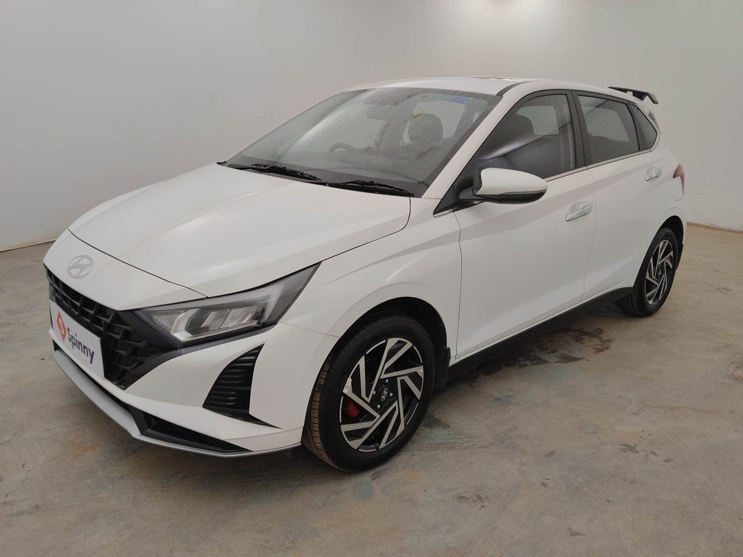 Used 2025 Hyundai New i20 Asta 1.2 MT Petrol Manual exterior LEFT FRONT CORNER VIEW