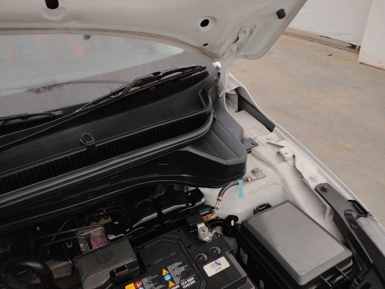 Used 2025 Hyundai New i20 Asta 1.2 MT Petrol Manual engine ENGINE LEFT SIDE HINGE & APRON VIEW