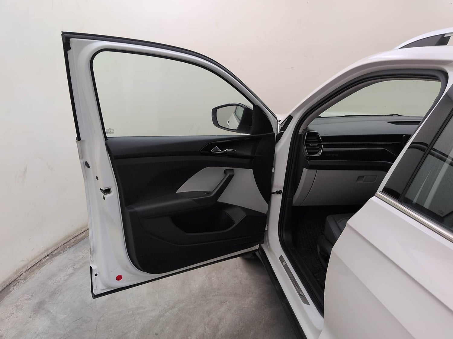 Used 2025 Skoda Kushaq Style 1.5L TSI MT Petrol Manual interior LEFT FRONT DOOR OPEN VIEW