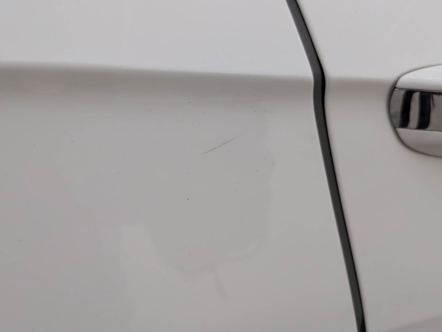 Used 2025 Skoda Kushaq Style 1.5L TSI MT Petrol Manual dents MINOR SCRATCH