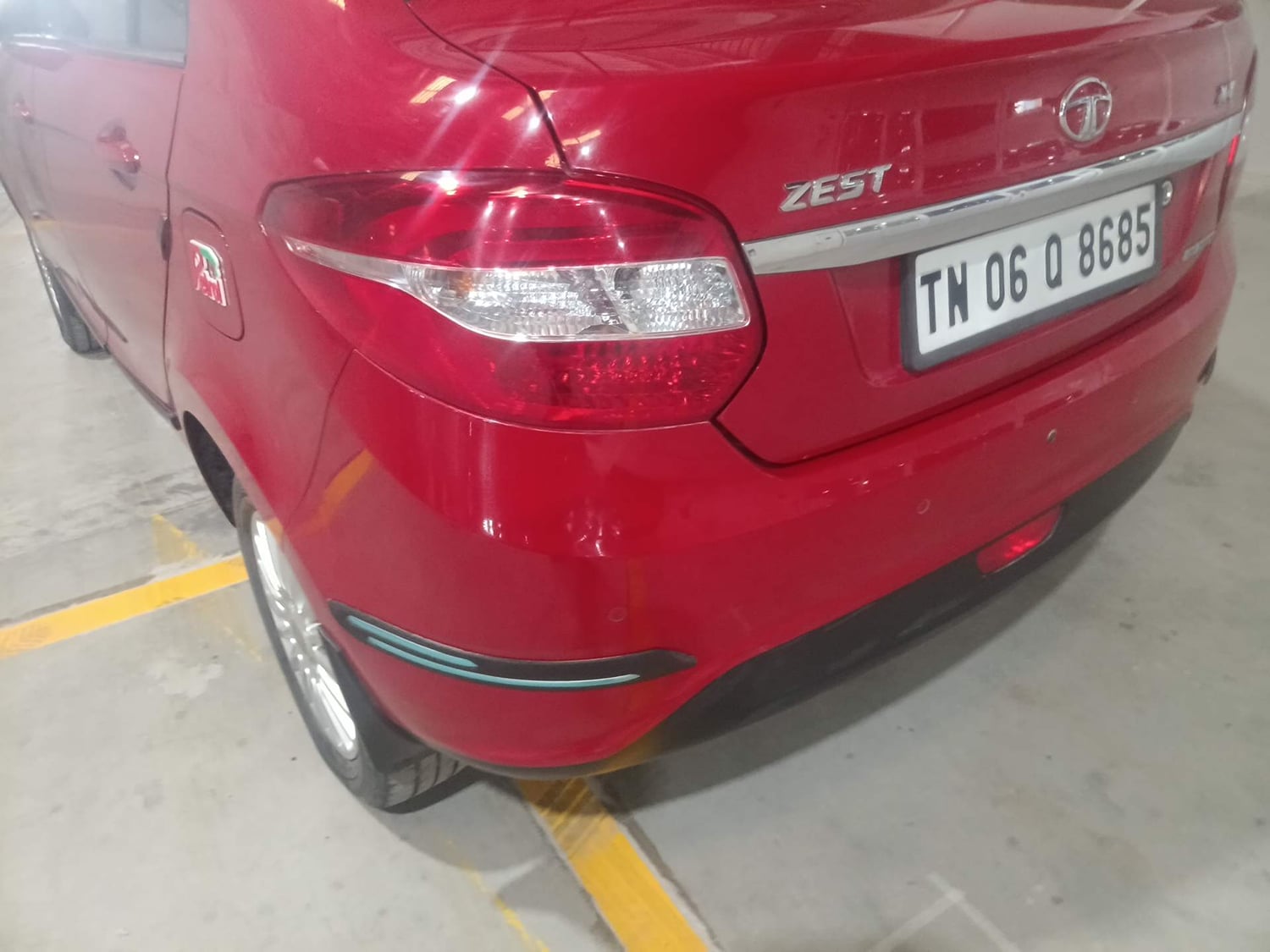 Used 2016 Tata Zest XT Petrol Petrol Manual dents MINOR SCRATCH