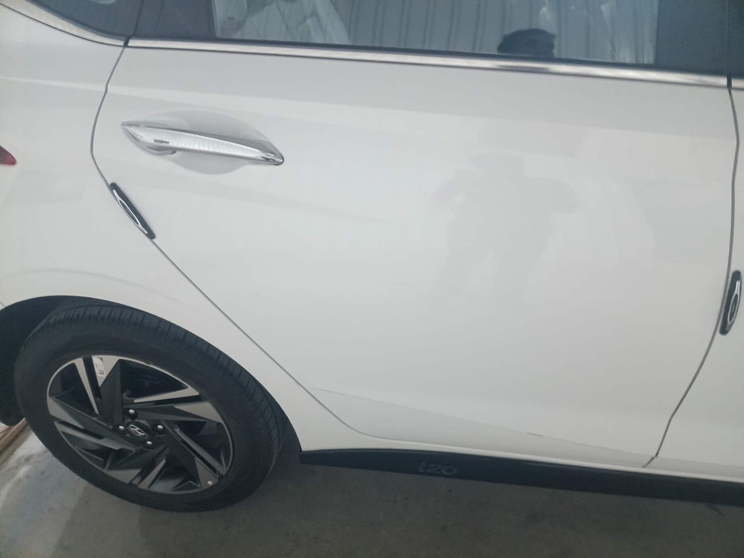 Used 2023 Hyundai New i20 Asta (O) 1.0 Turbo DCT Petrol Automatic dents MINOR SCRATCH