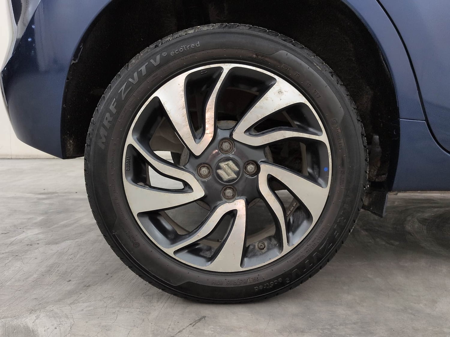 Used 2019 Maruti Suzuki Baleno Alpha Automatic Petrol Automatic tyres RIGHT REAR TYRE RIM VIEW
