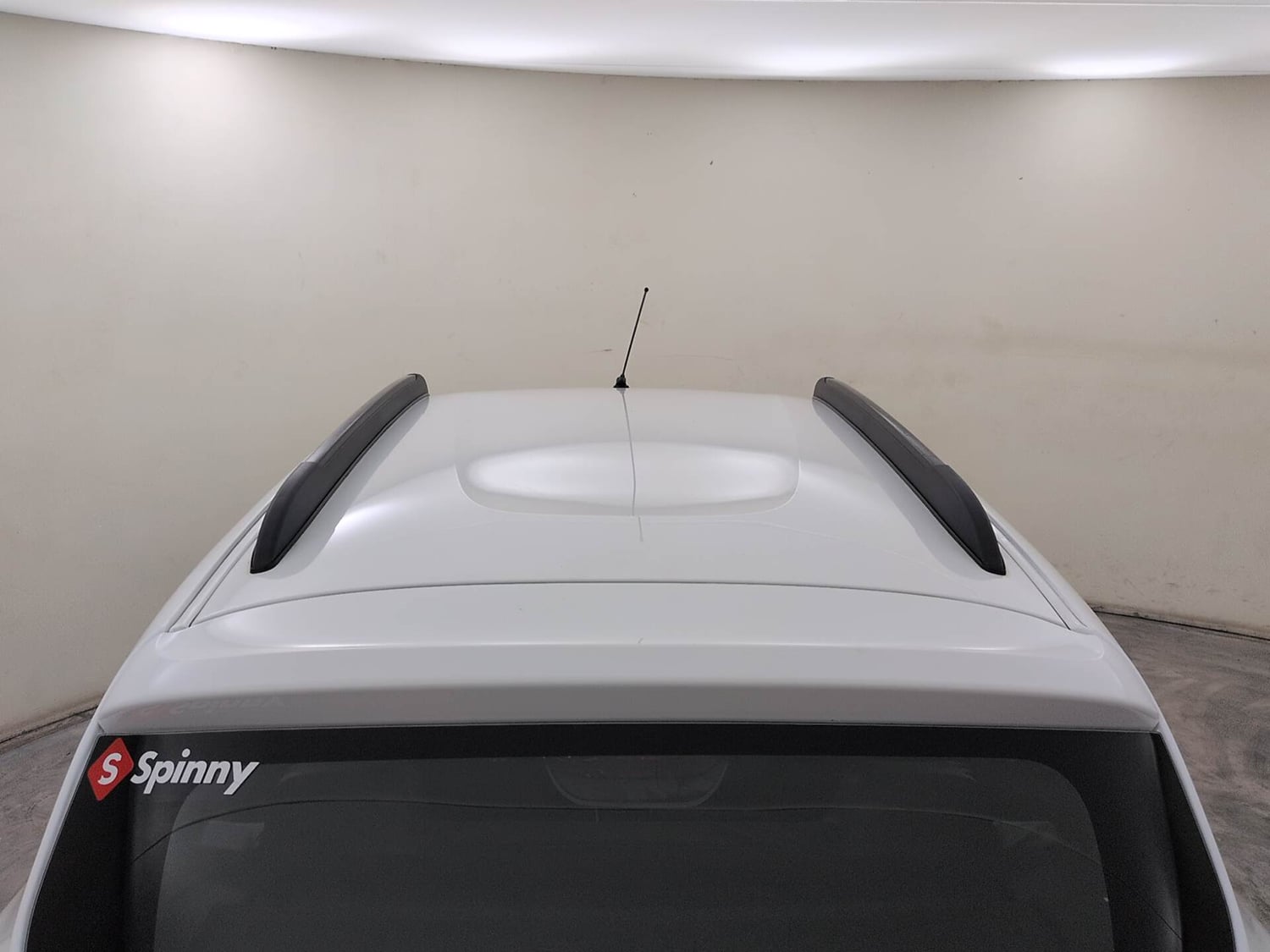 Used 2022 Renault Kwid RXT 1.0 (O) Petrol Manual exterior EXTERIOR ROOF VIEW