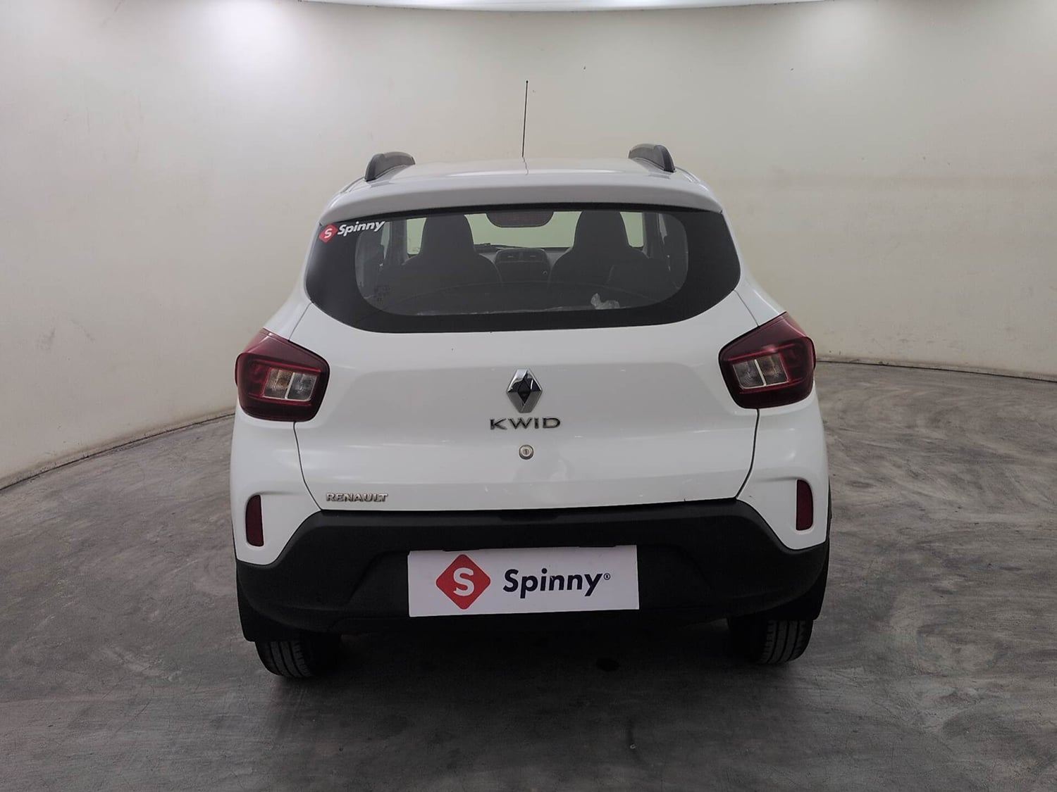 Used 2022 Renault Kwid RXT 1.0 (O) Petrol Manual exterior BACK VIEW