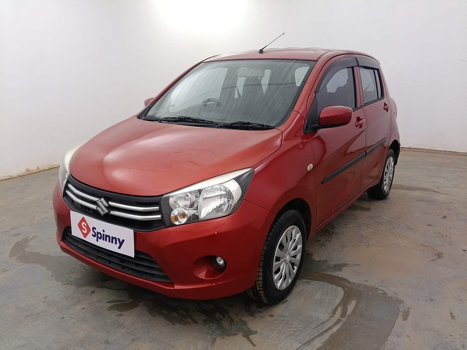 Used 2017 Maruti Suzuki Celerio VXi AMT Petrol Automatic exterior LEFT FRONT CORNER VIEW