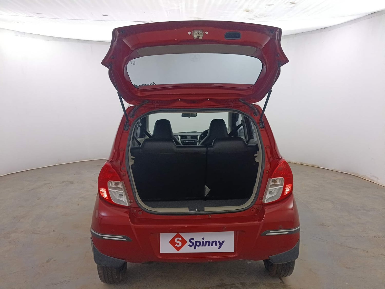 Used 2017 Maruti Suzuki Celerio VXi AMT Petrol Automatic interior DICKY DOOR OPEN VIEW
