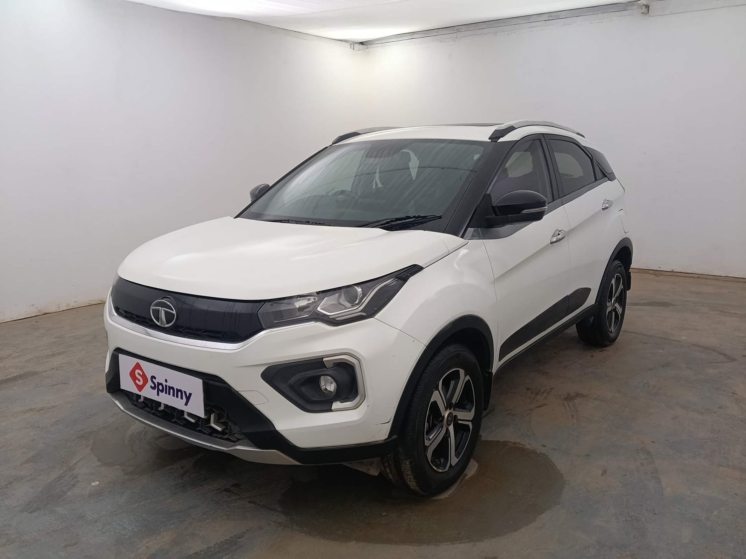 Used 2021 Tata Nexon XZA Plus (S) Petrol Automatic exterior LEFT FRONT CORNER VIEW