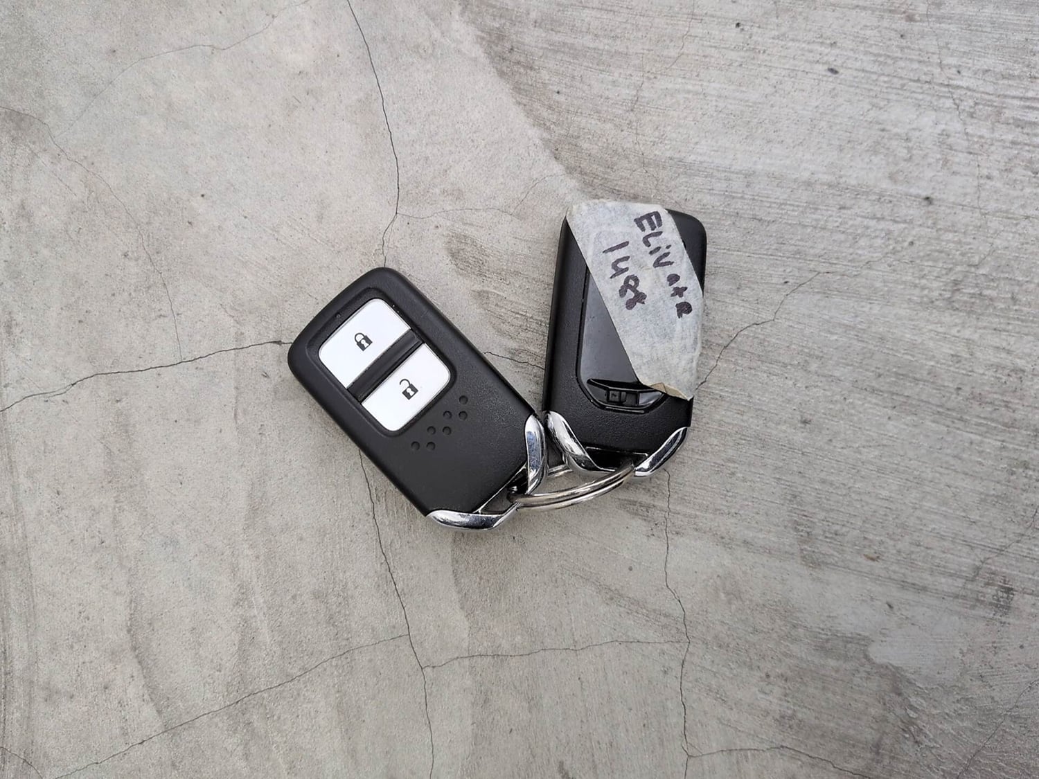 Used 2024 Honda Elevate SV MT Petrol Manual extra CAR KEY VIEW